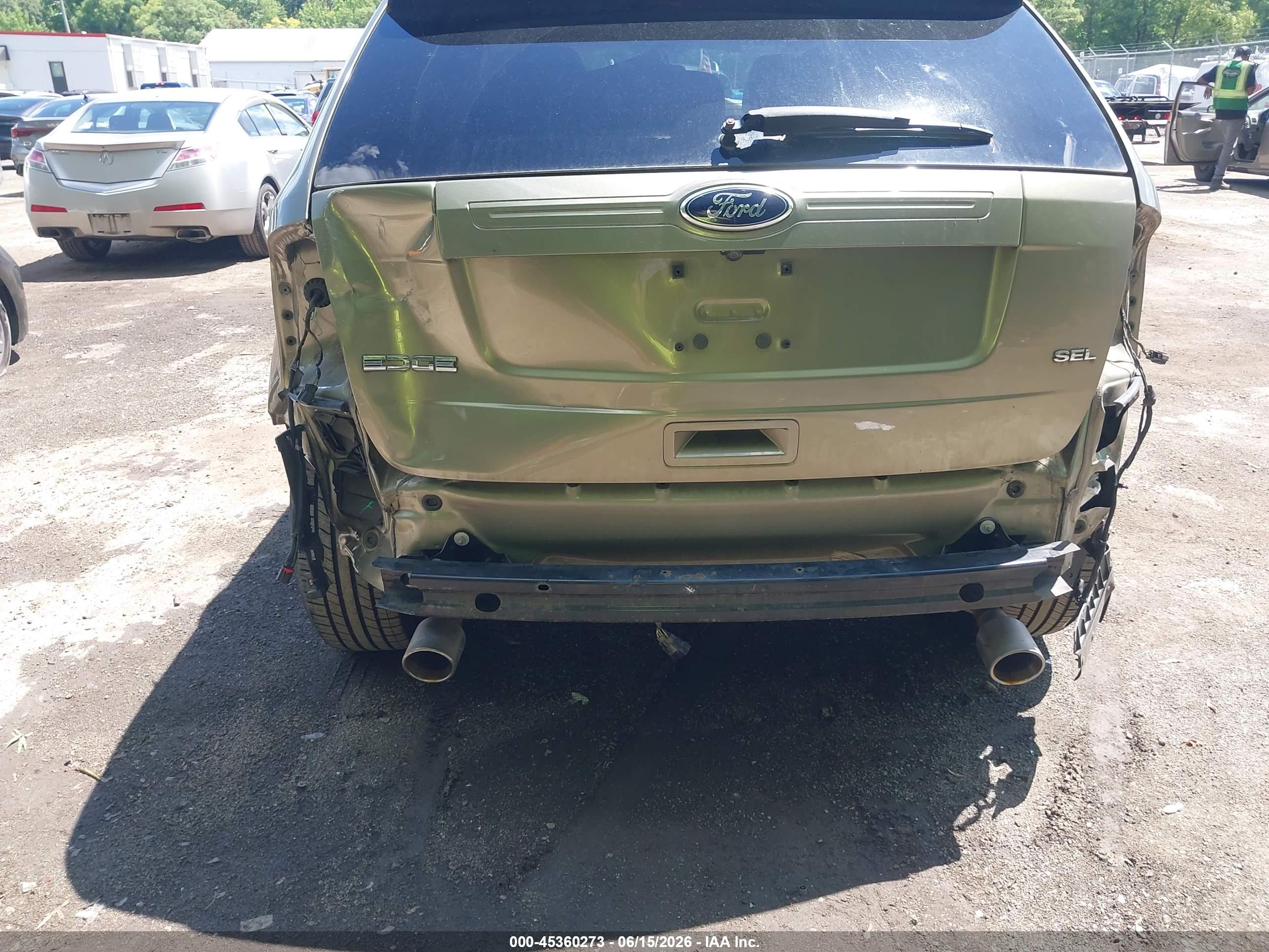 FORD EDGE image 6