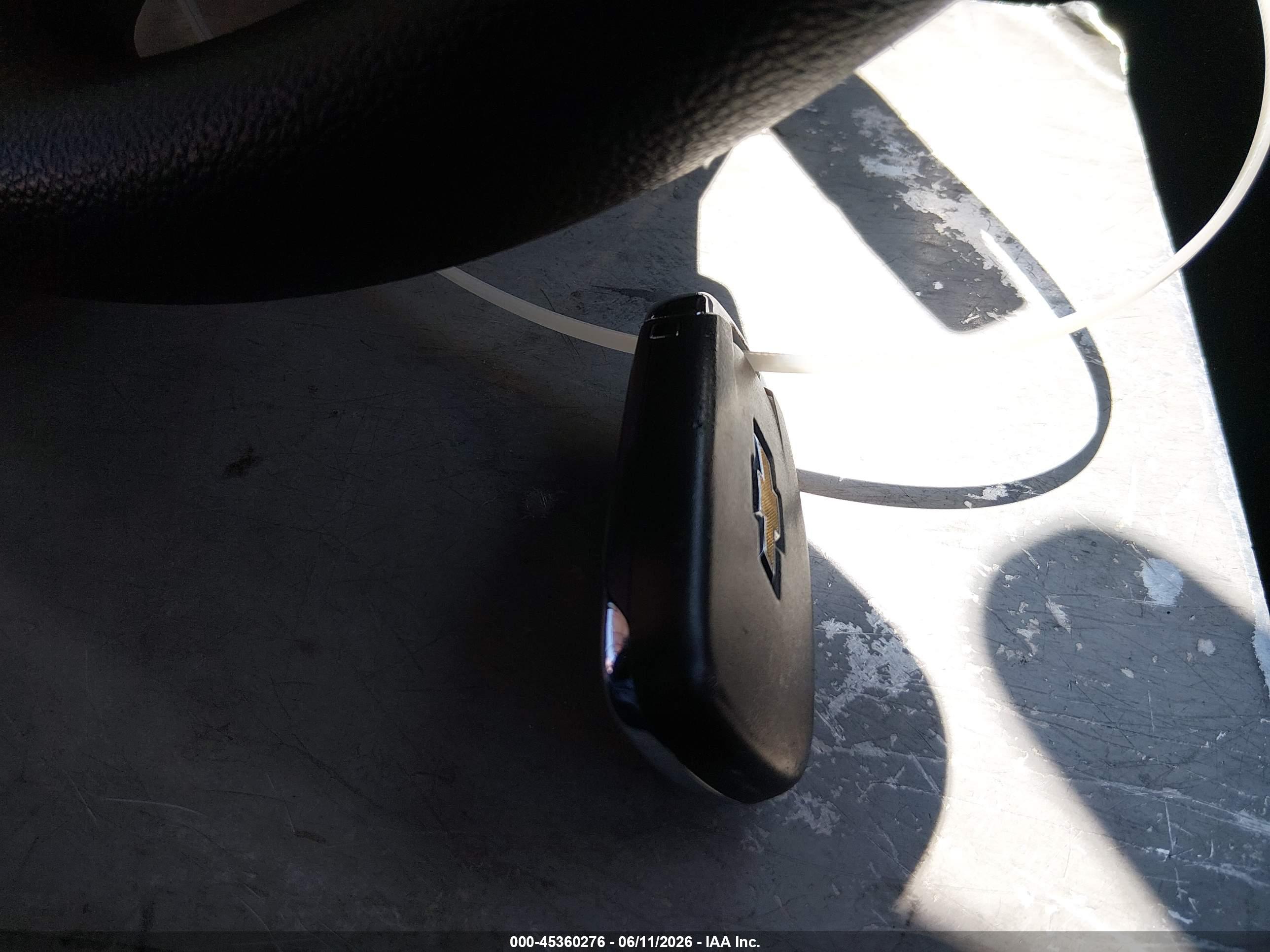 CHEVROLET TRAVERSE image 11