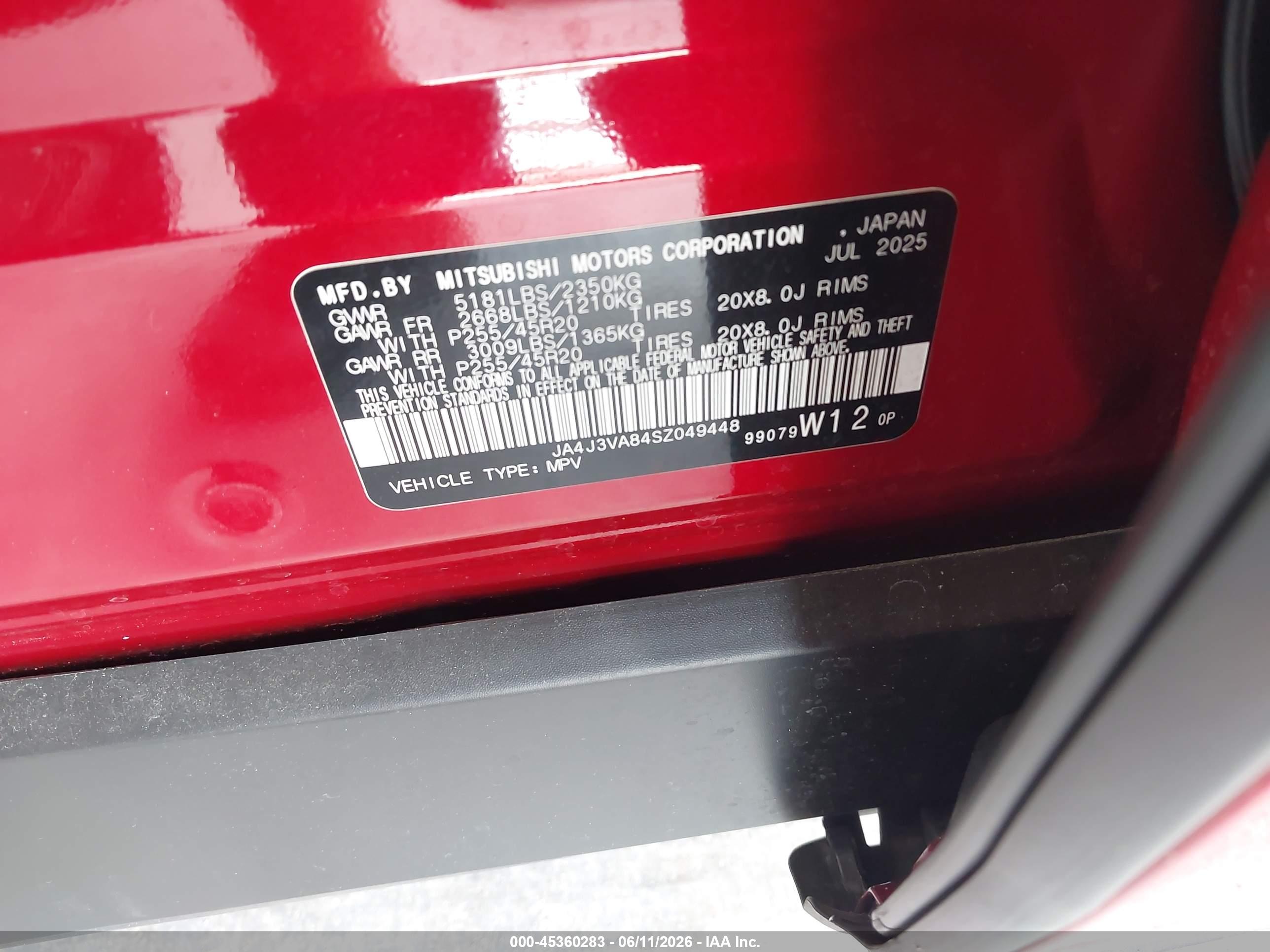 MITSUBISHI OUTLANDER image 9