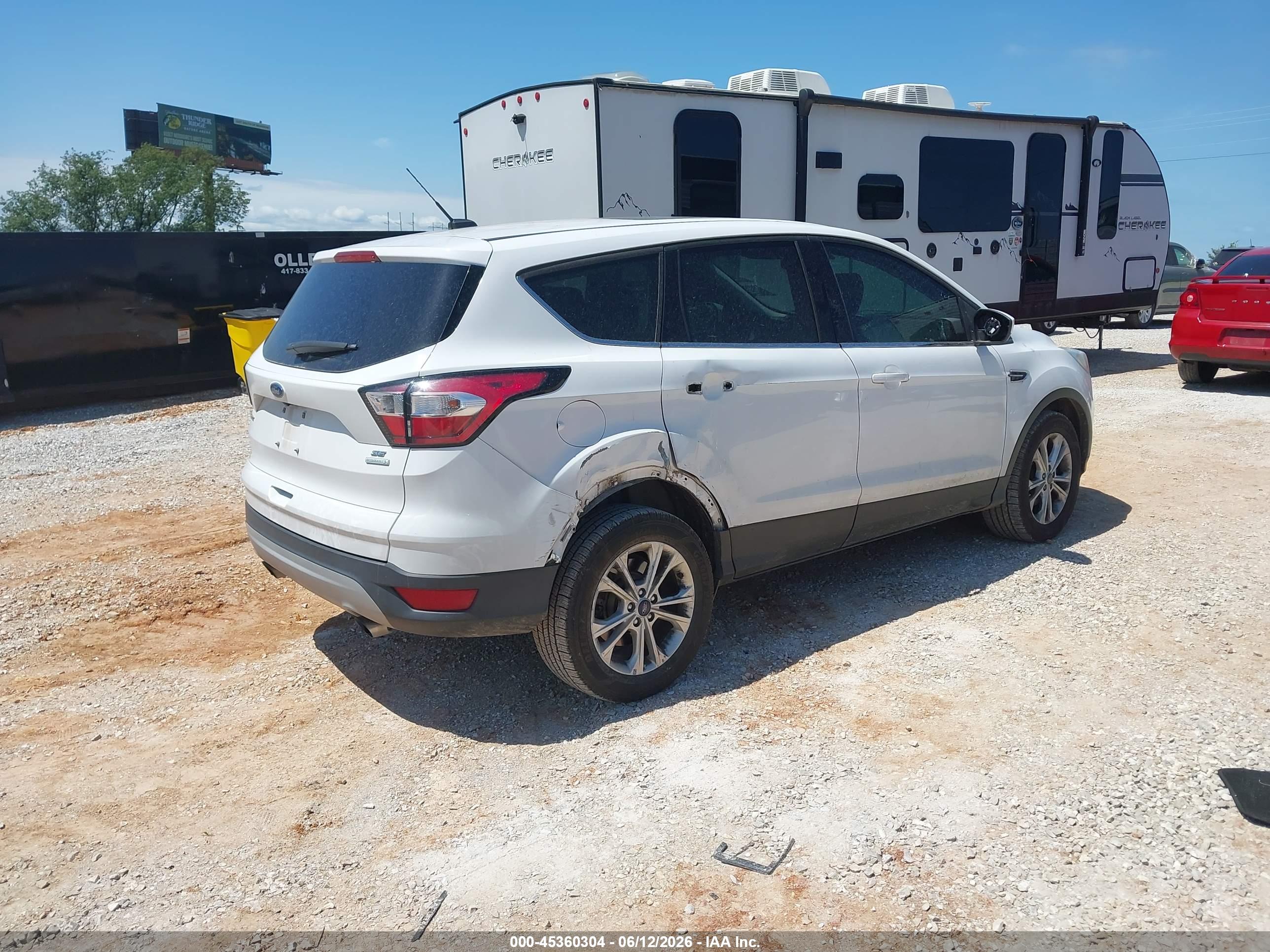 FORD ESCAPE image 4