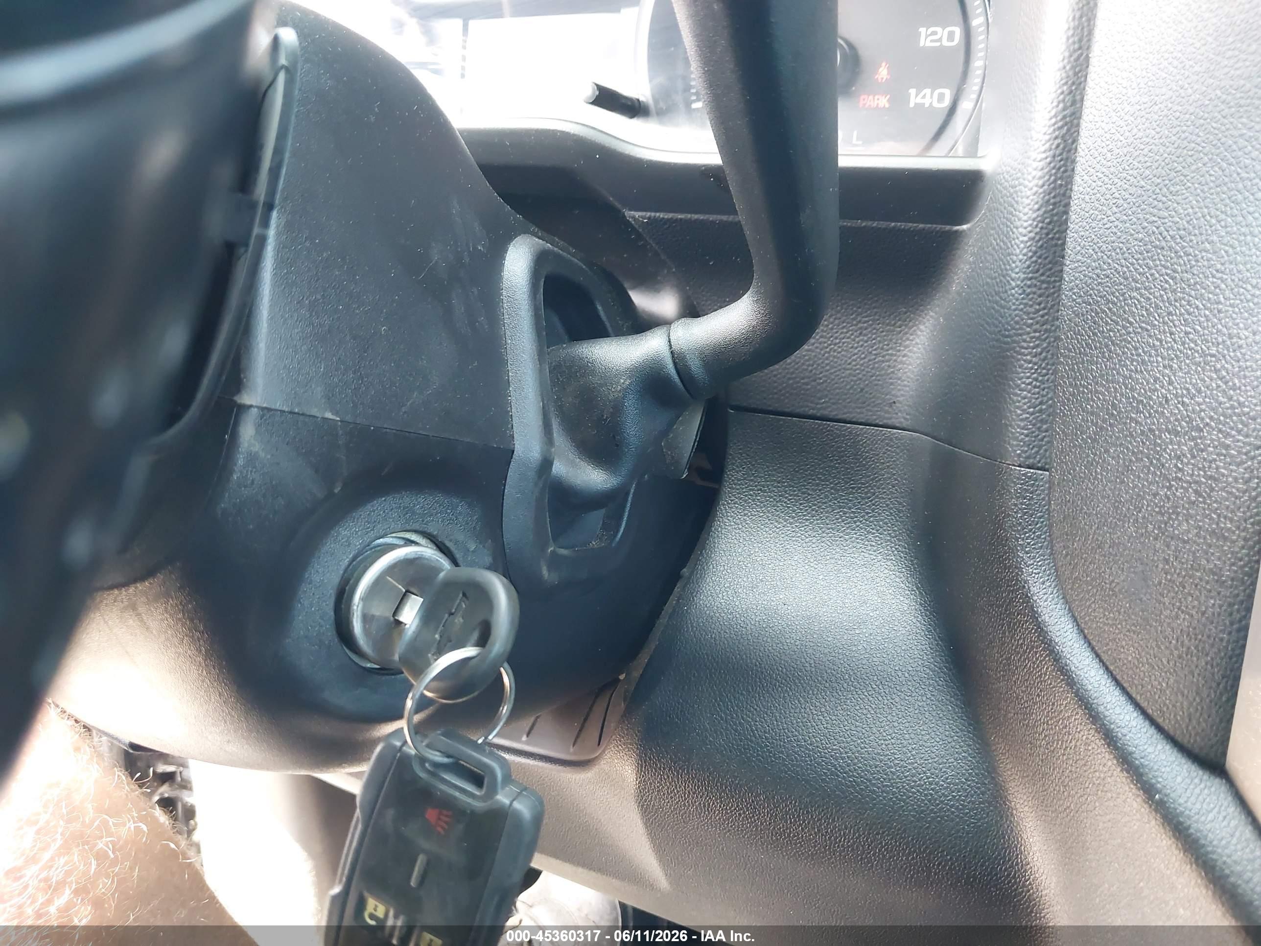 CHEVROLET SILVERADO image 11
