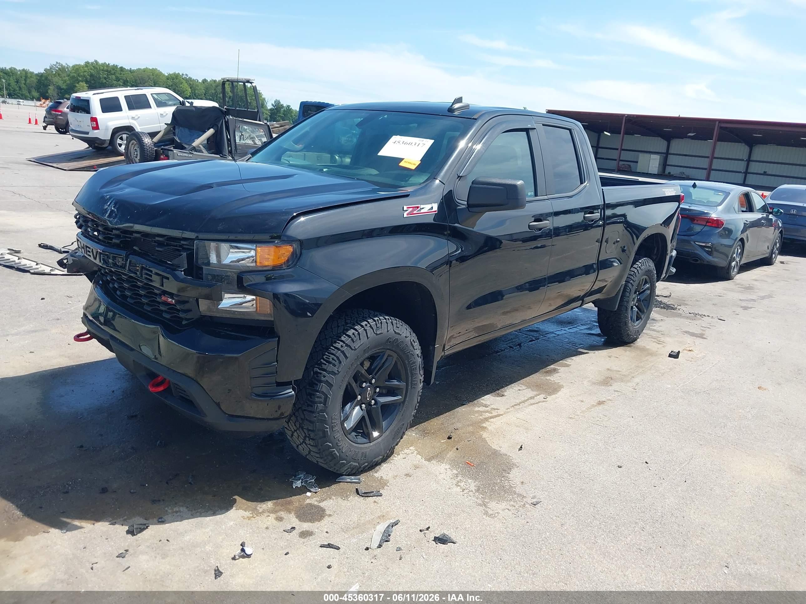 CHEVROLET SILVERADO image 2