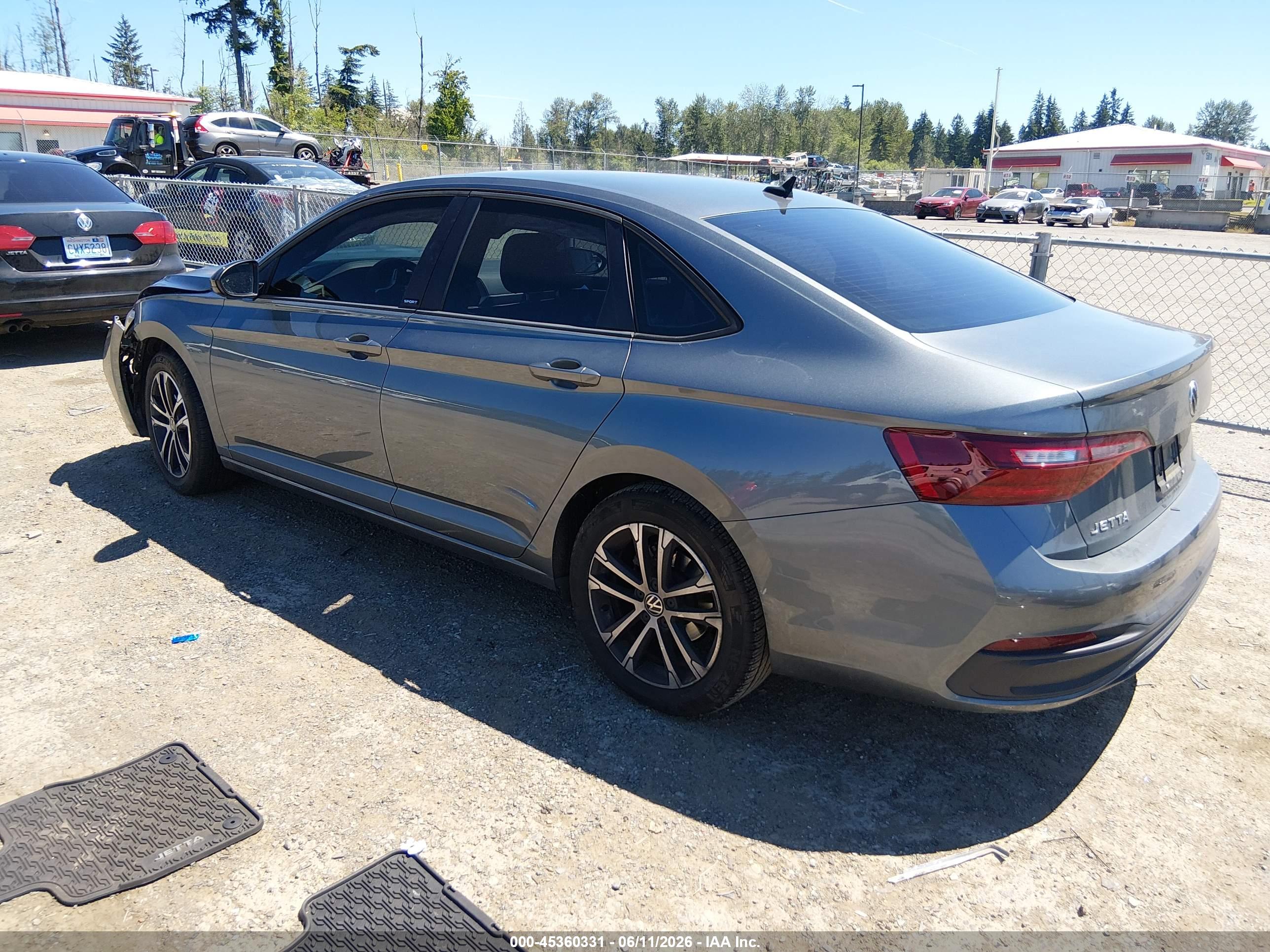 VOLKSWAGEN JETTA image 3