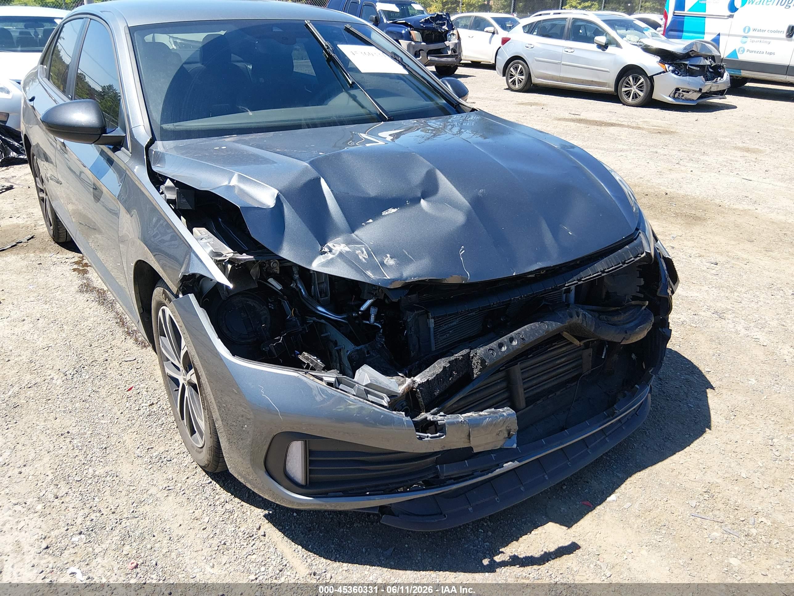 VOLKSWAGEN JETTA image 6