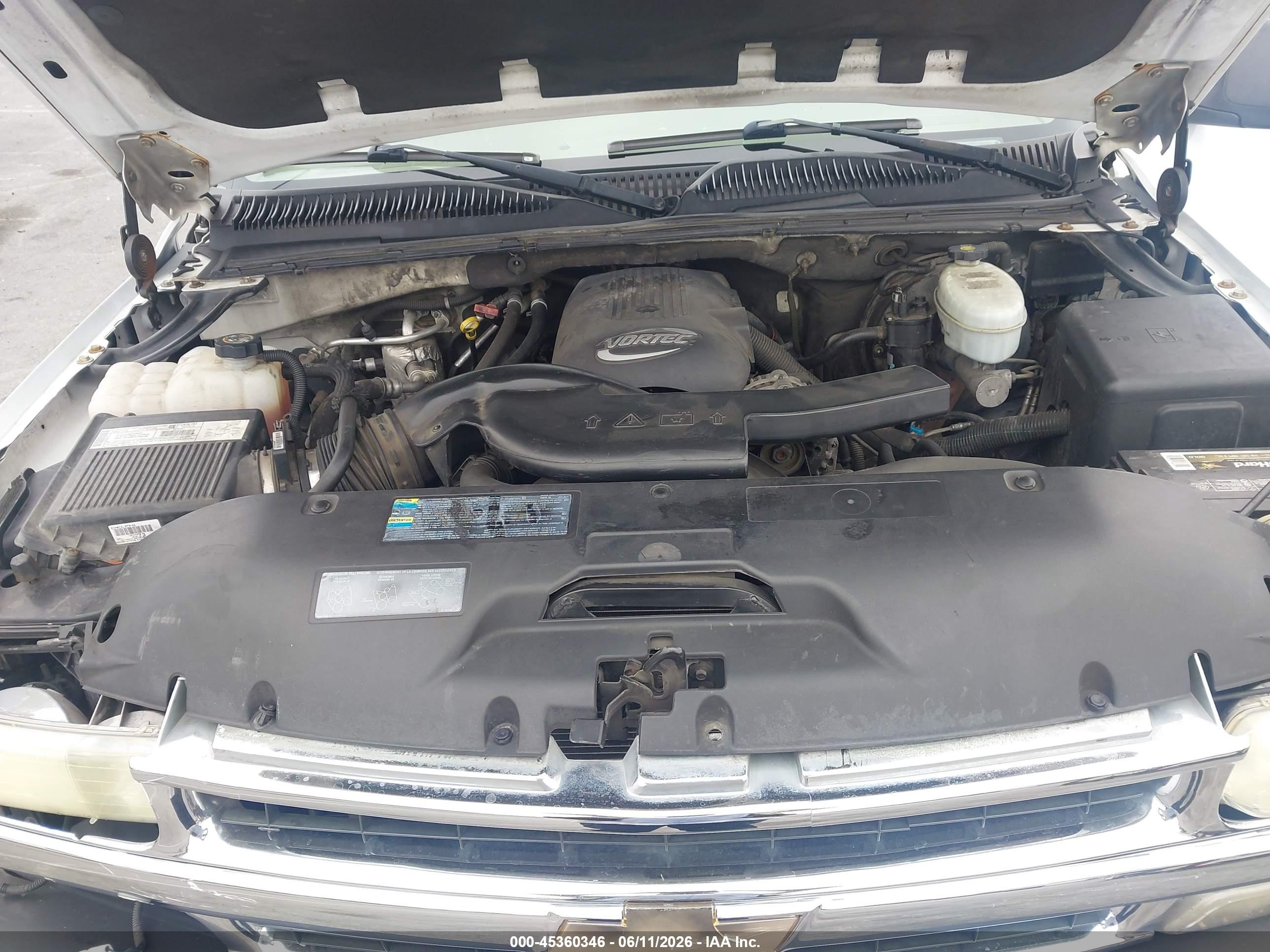 CHEVROLET SUBURBAN image 10