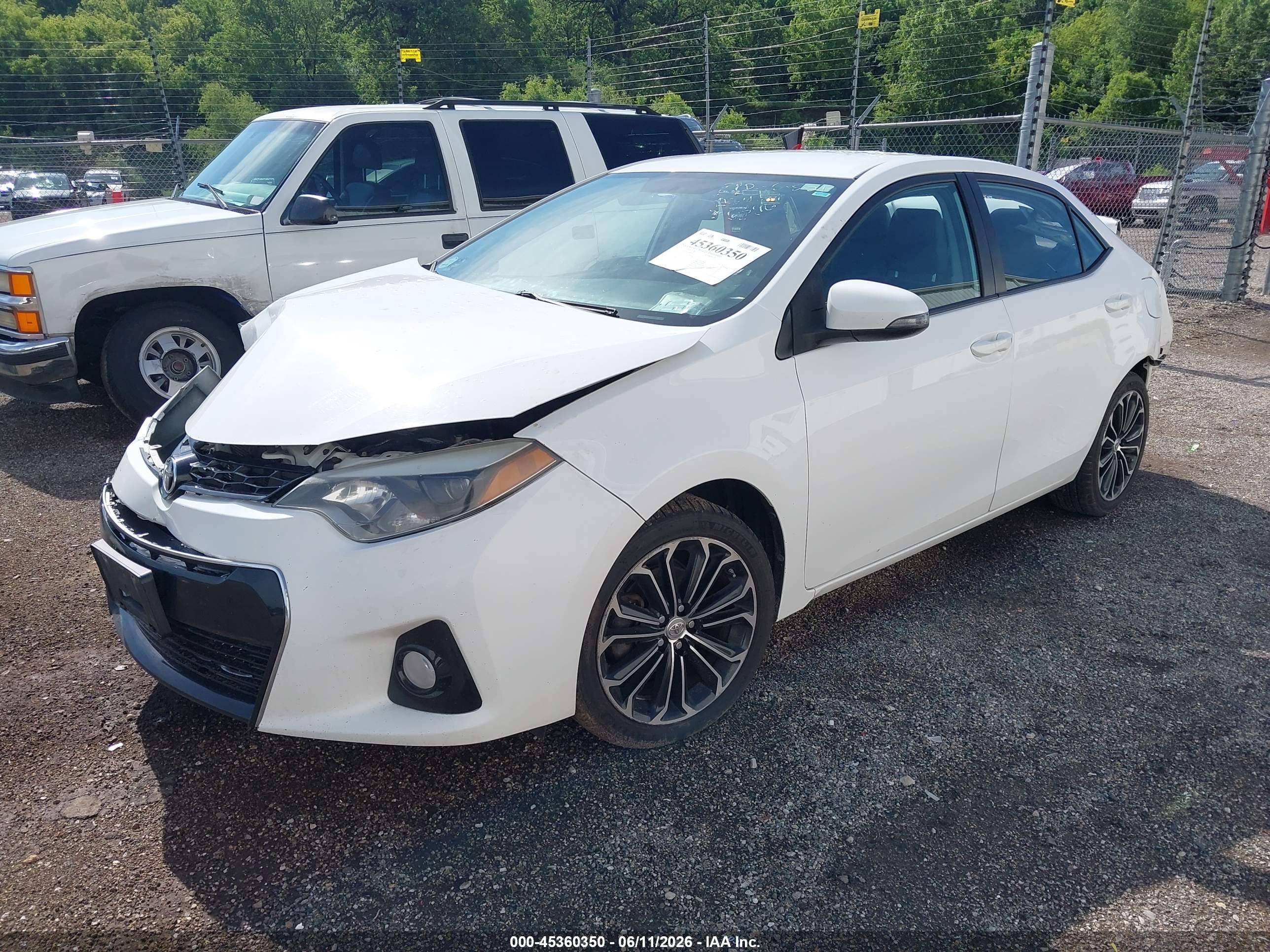 TOYOTA COROLLA image 2