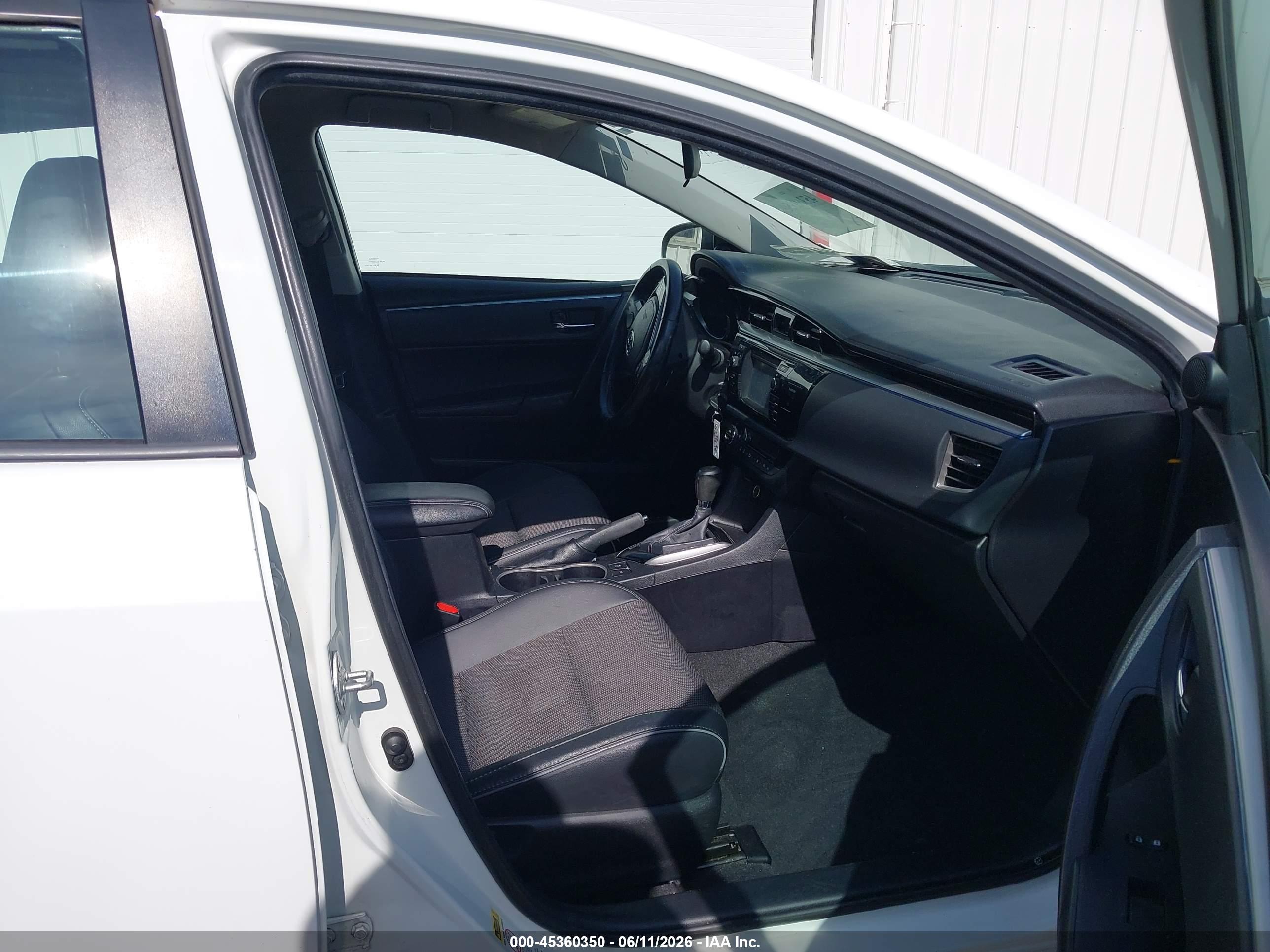 TOYOTA COROLLA image 5