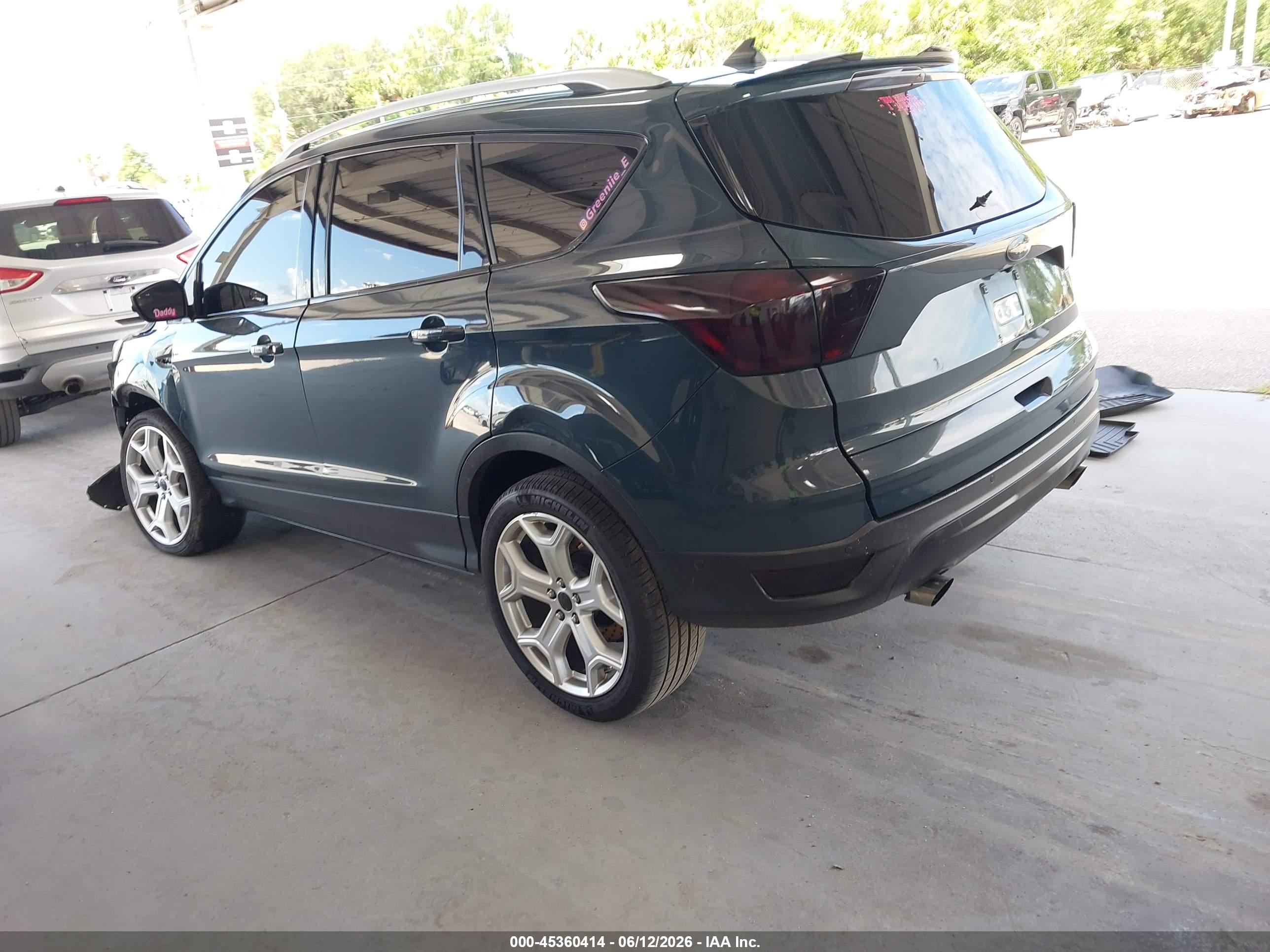 FORD ESCAPE image 3