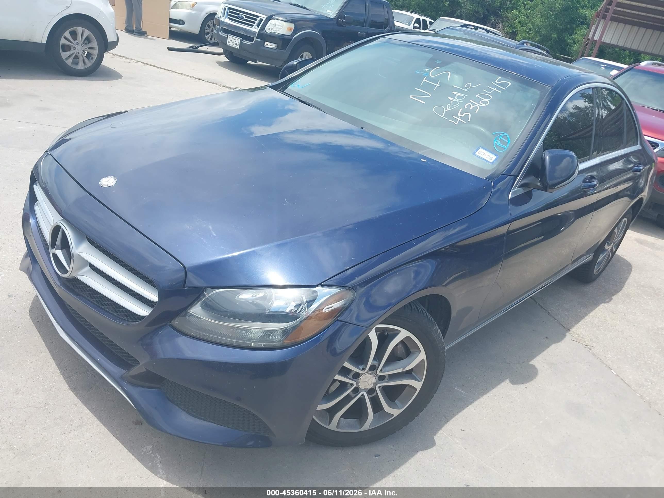 MERCEDES-BENZ C image 2