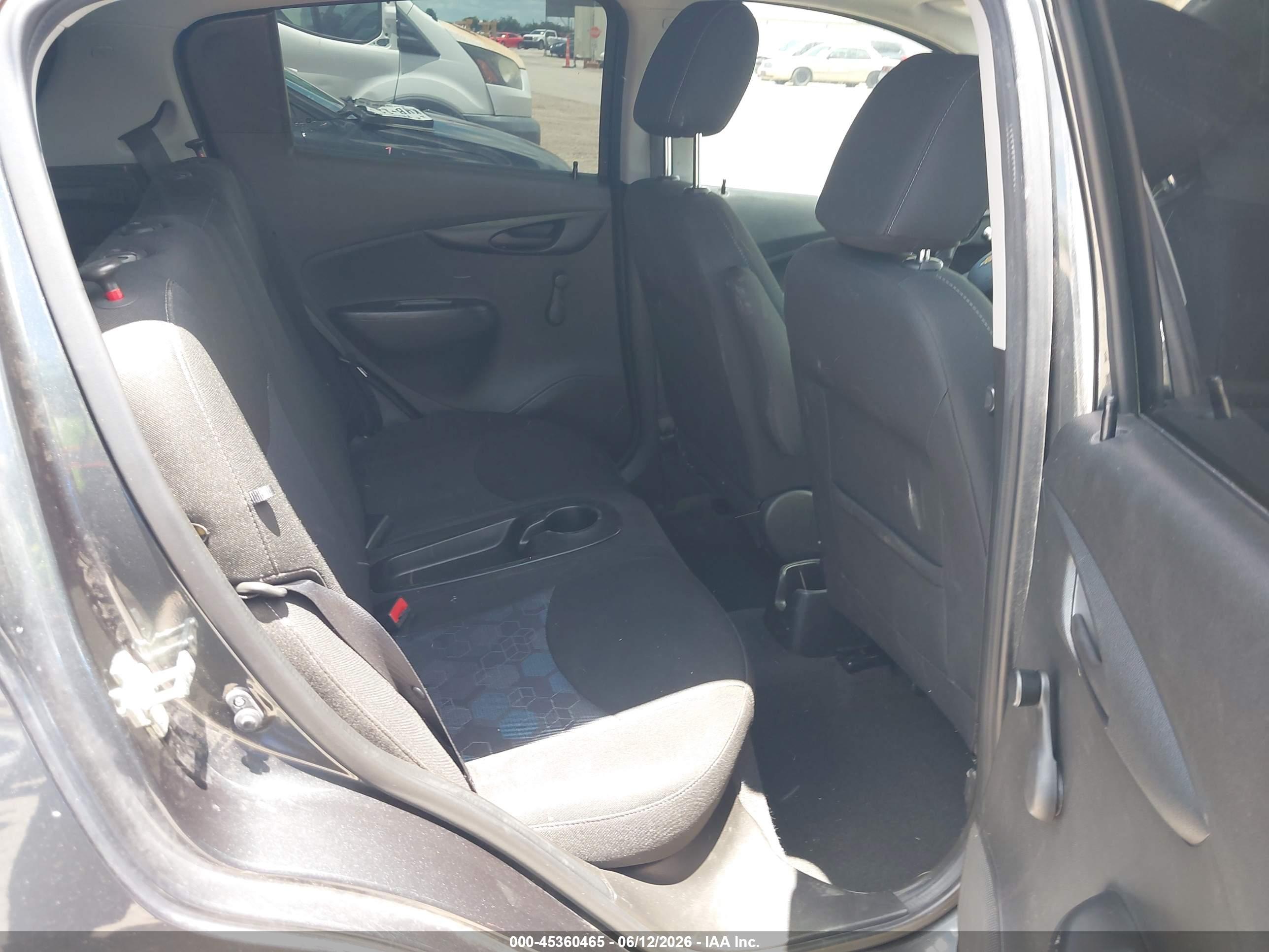 CHEVROLET SPARK image 8