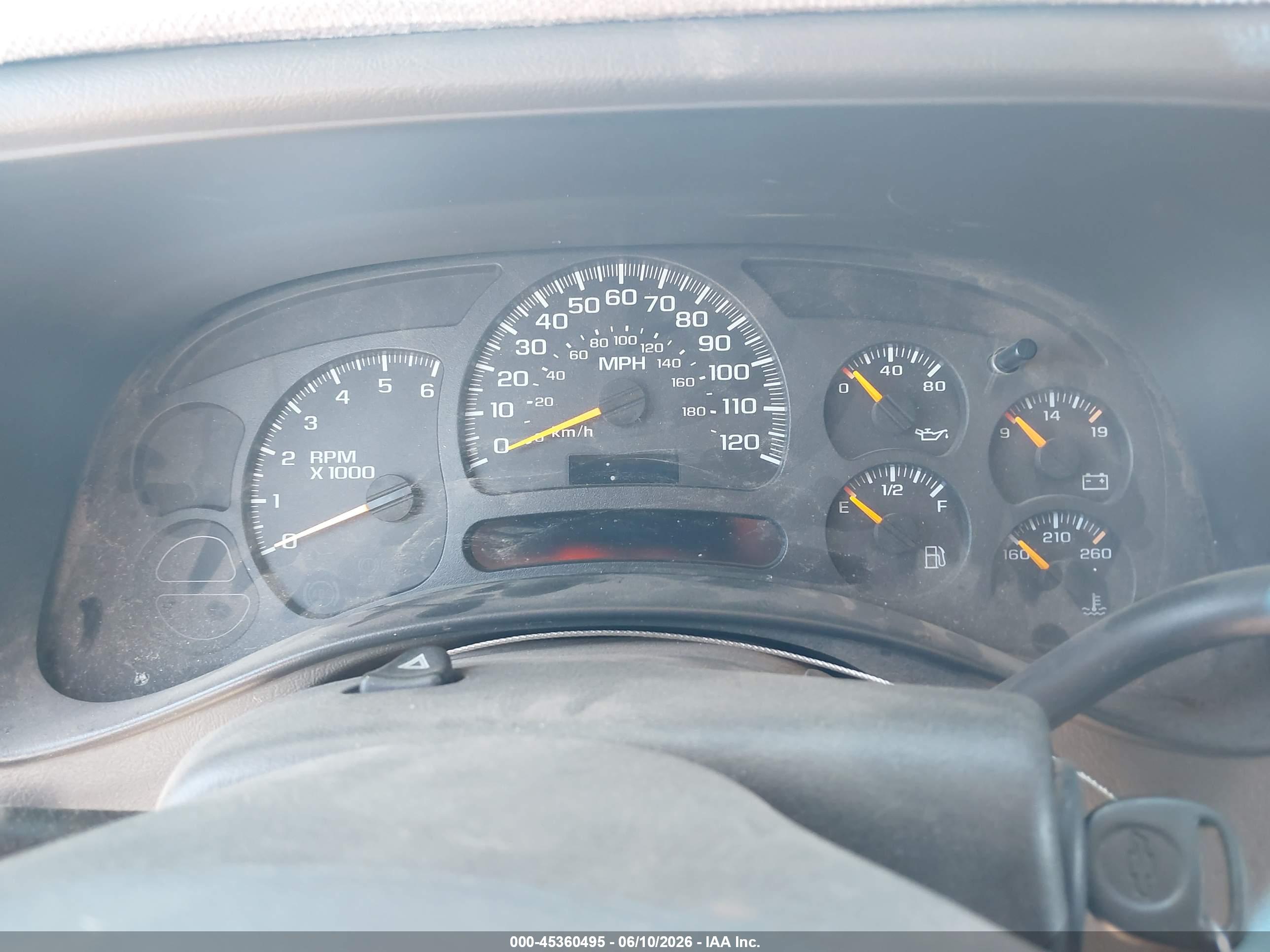 CHEVROLET TAHOE image 7