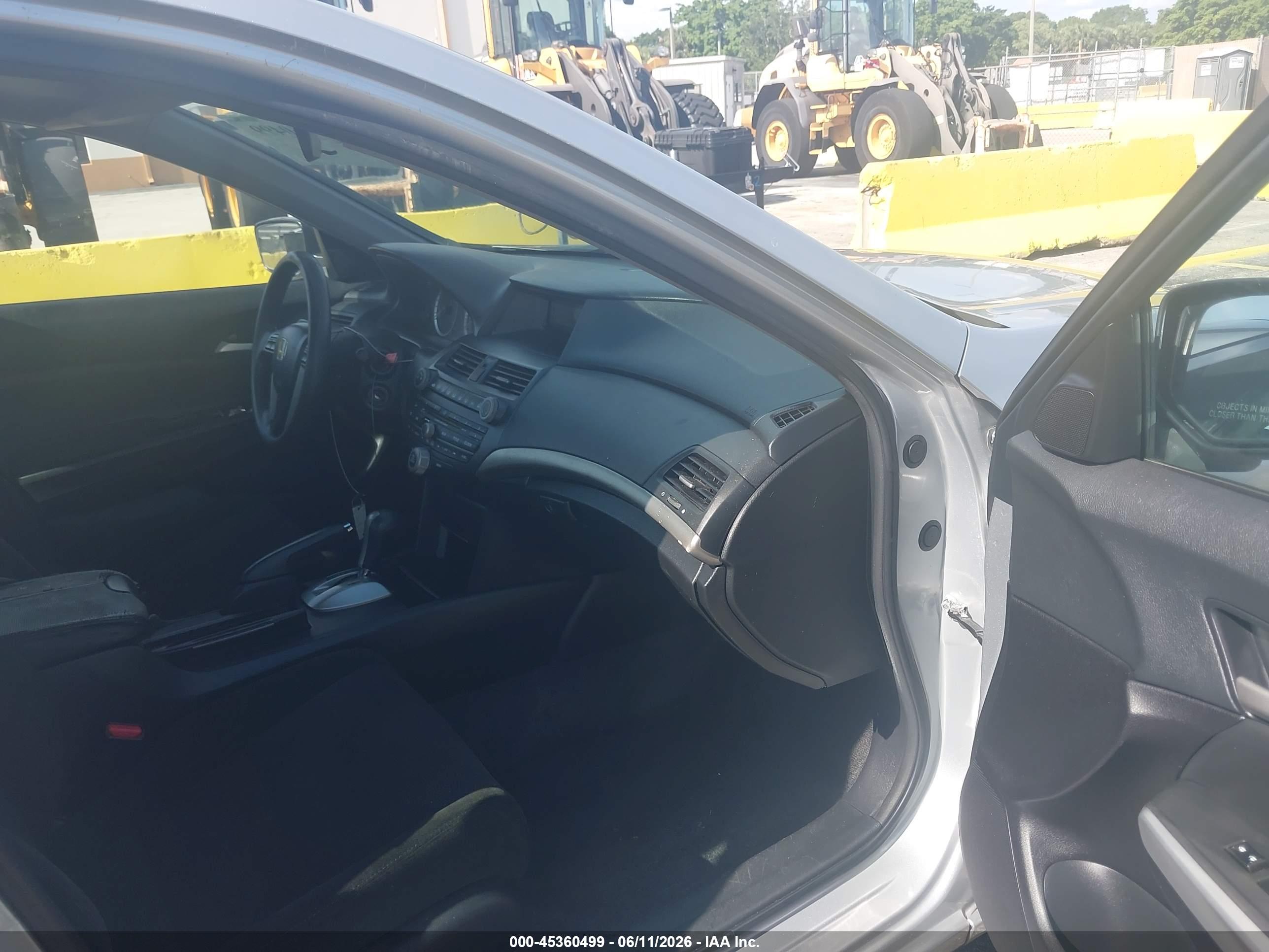 HONDA ACCORD image 5