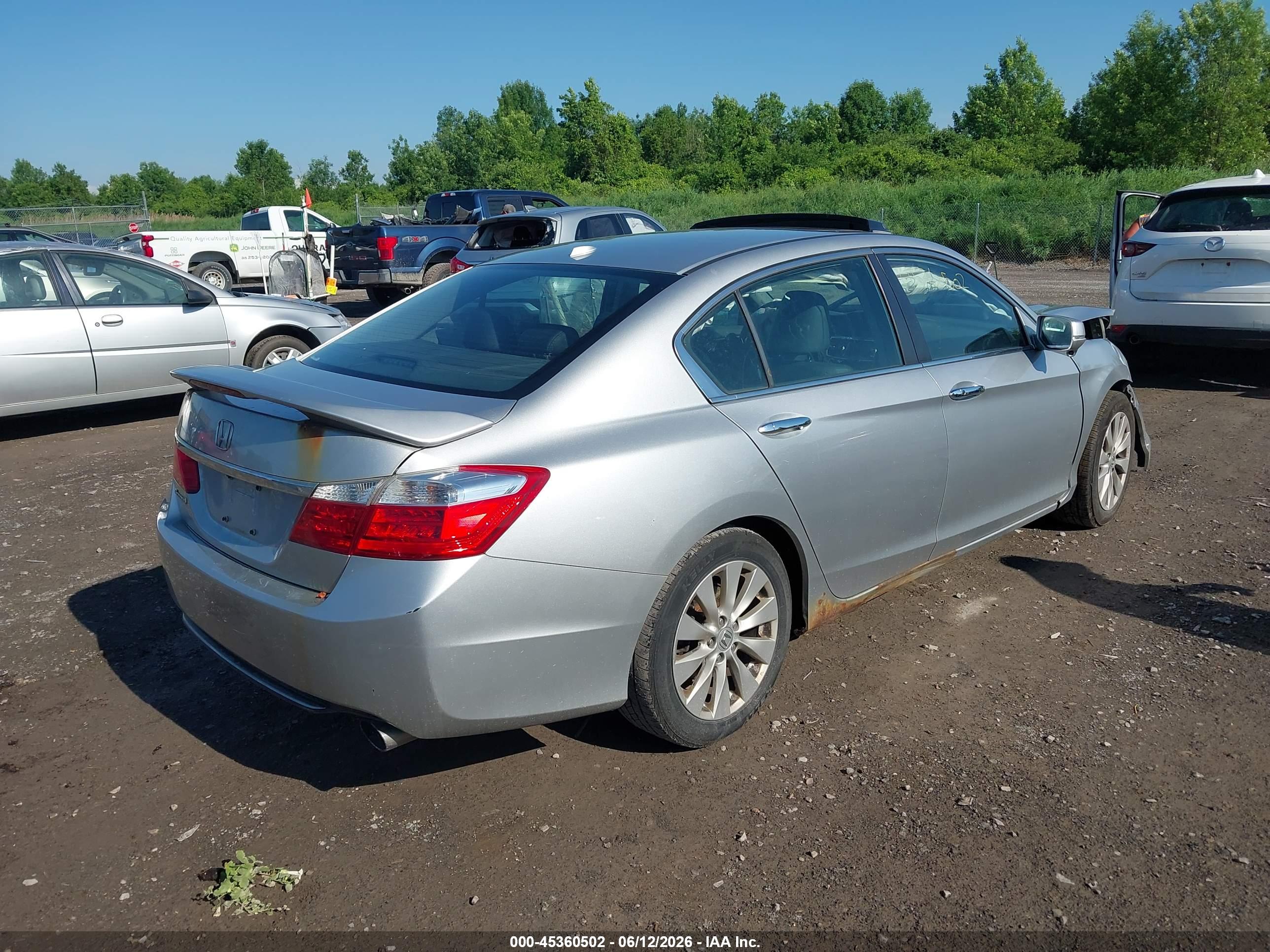 HONDA ACCORD image 4