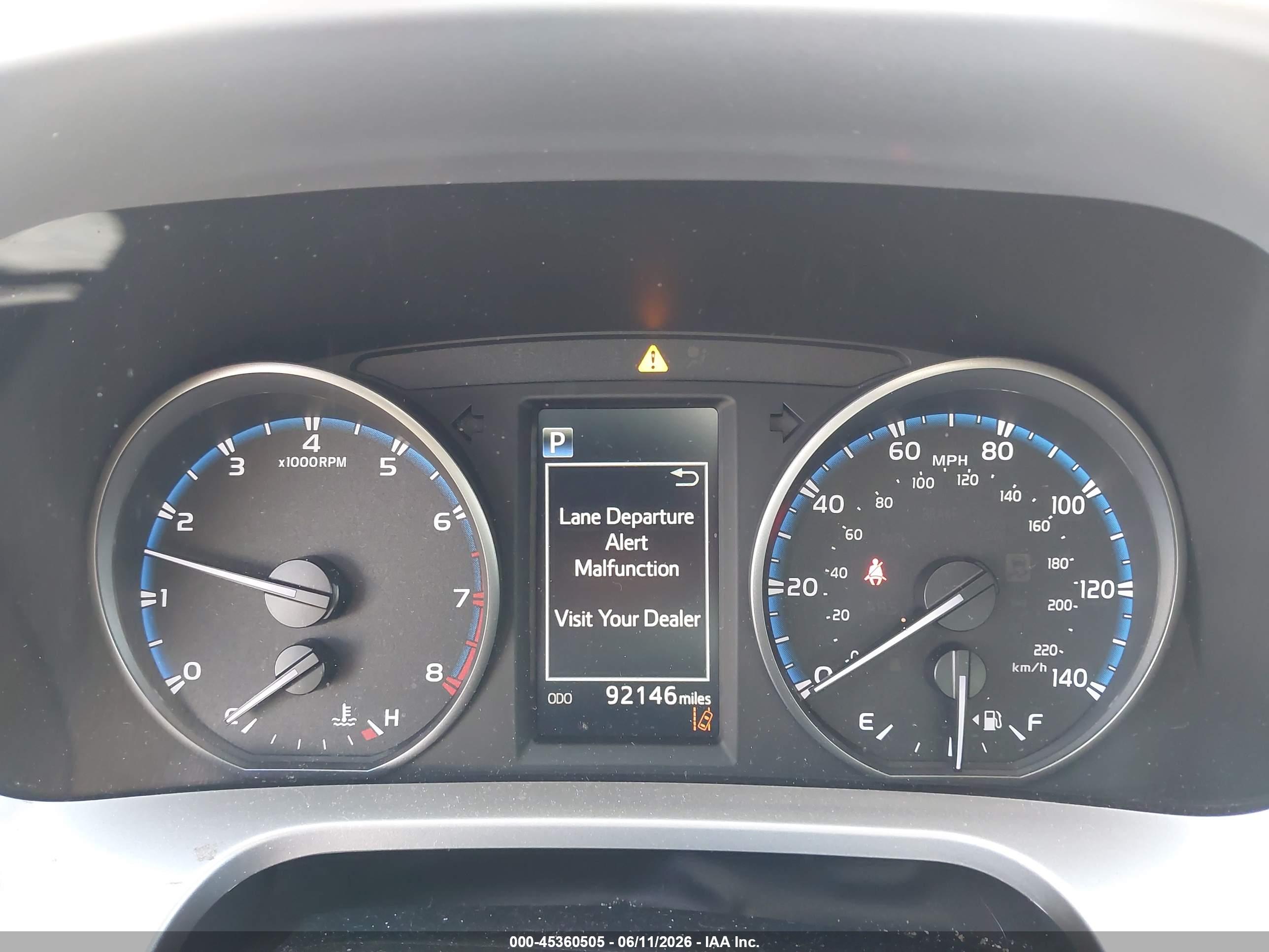 TOYOTA RAV4 image 7