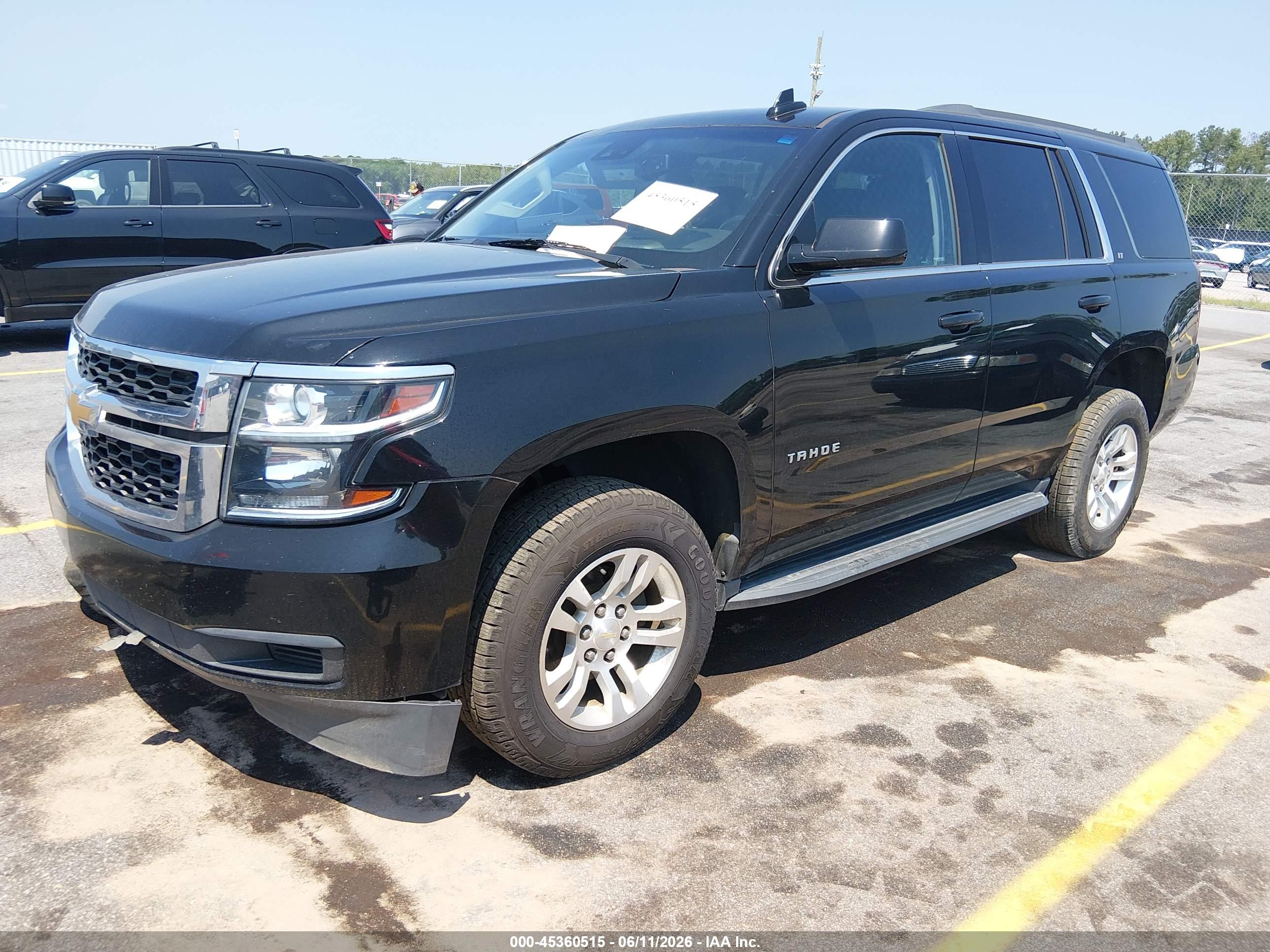 CHEVROLET TAHOE image 2