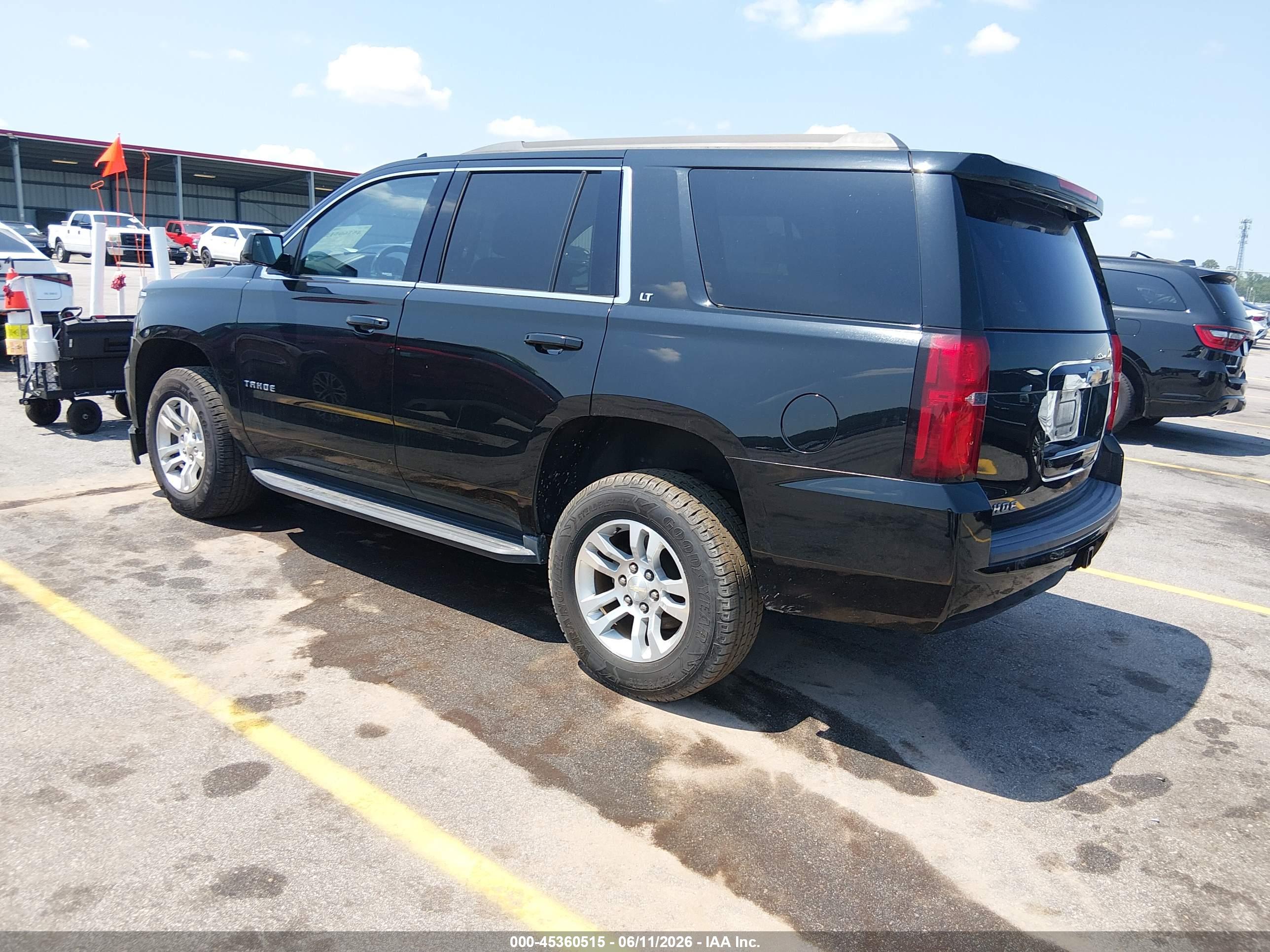 CHEVROLET TAHOE image 3