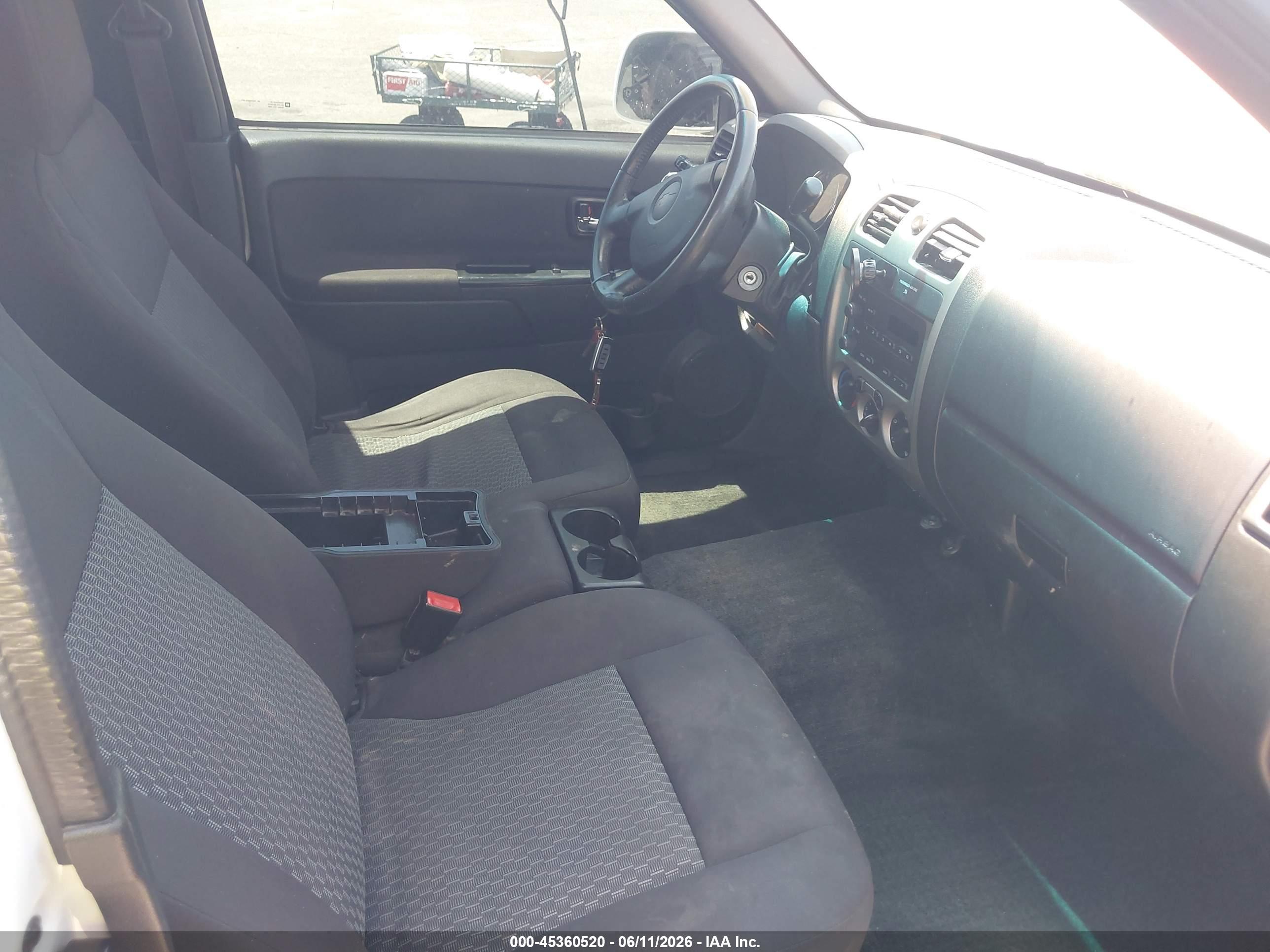 CHEVROLET COLORADO image 5