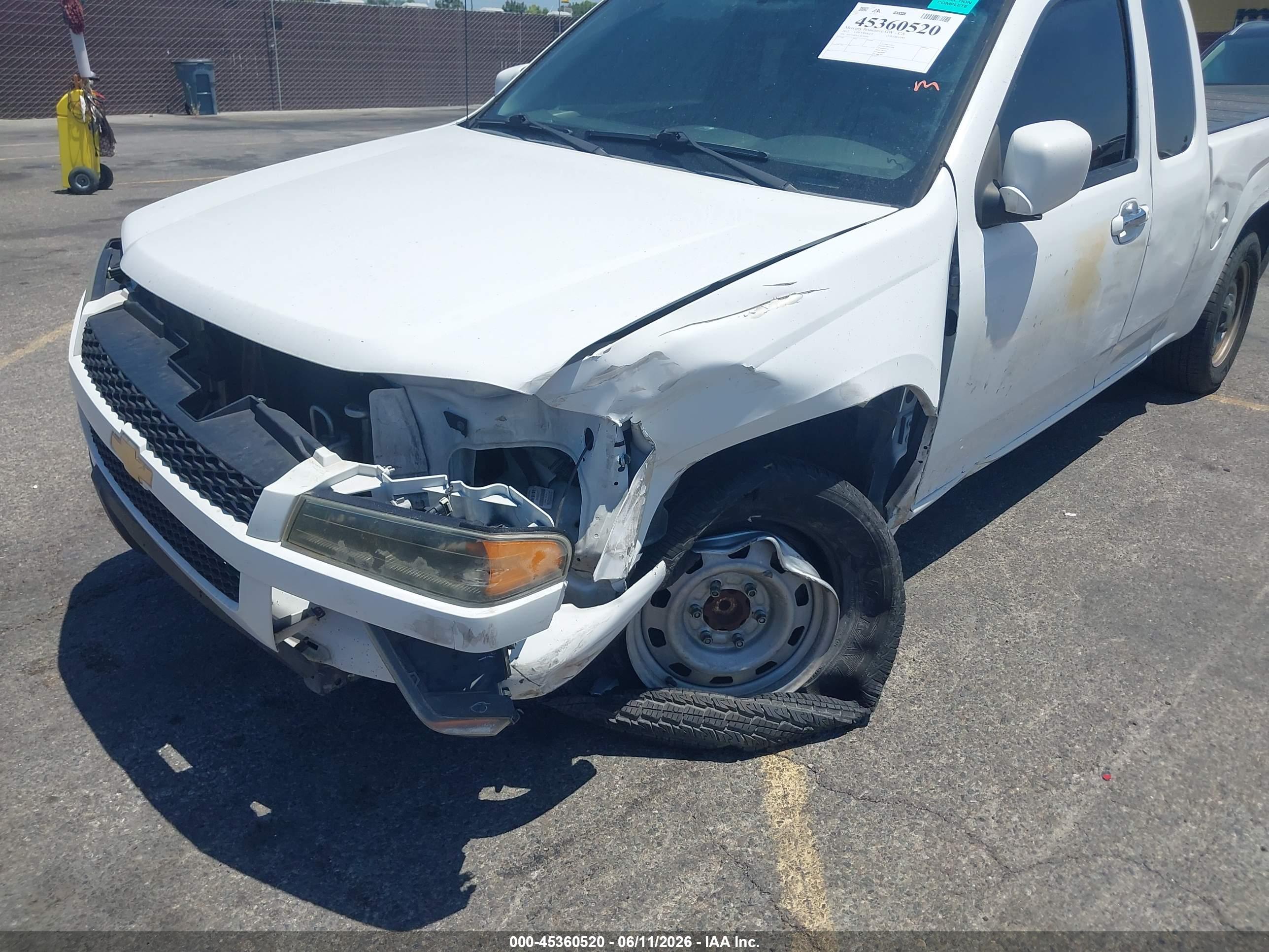 CHEVROLET COLORADO image 6