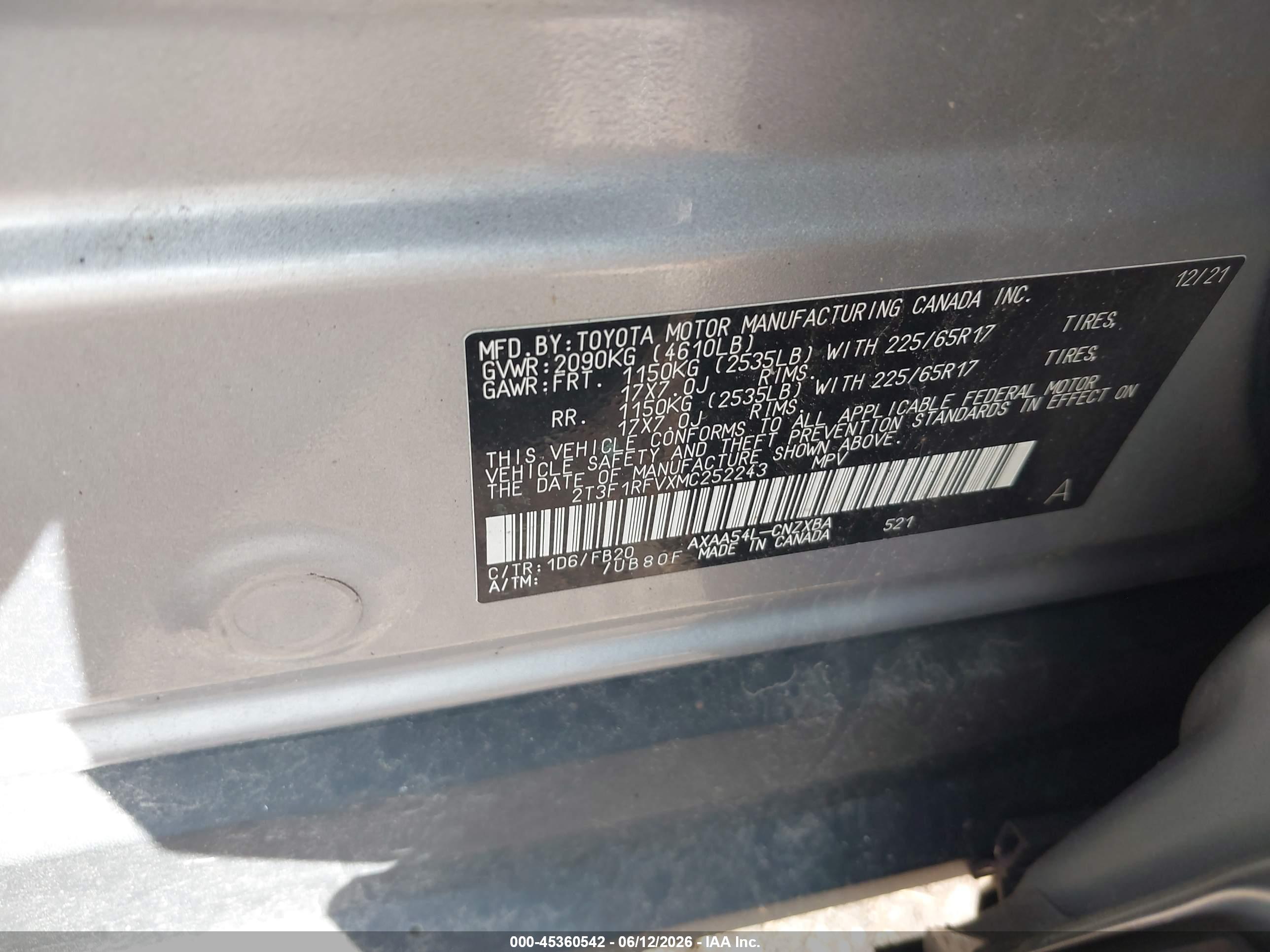 TOYOTA RAV4 image 9