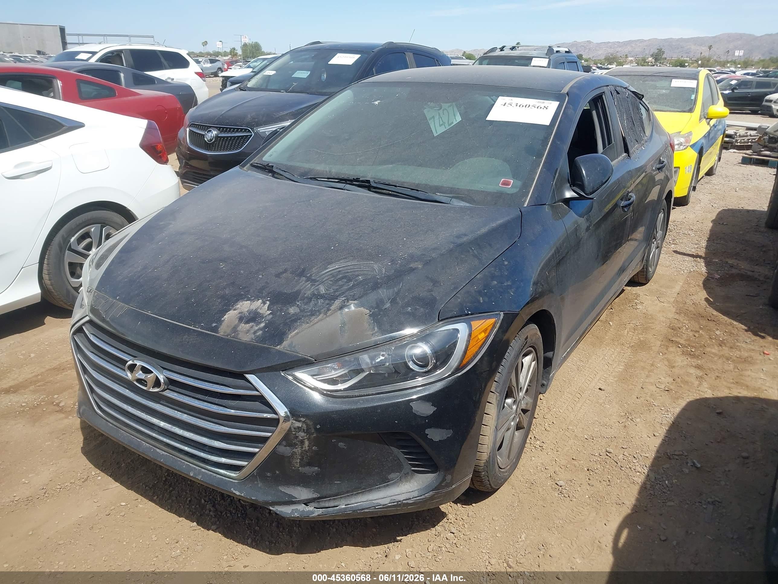 HYUNDAI ELANTRA image 2