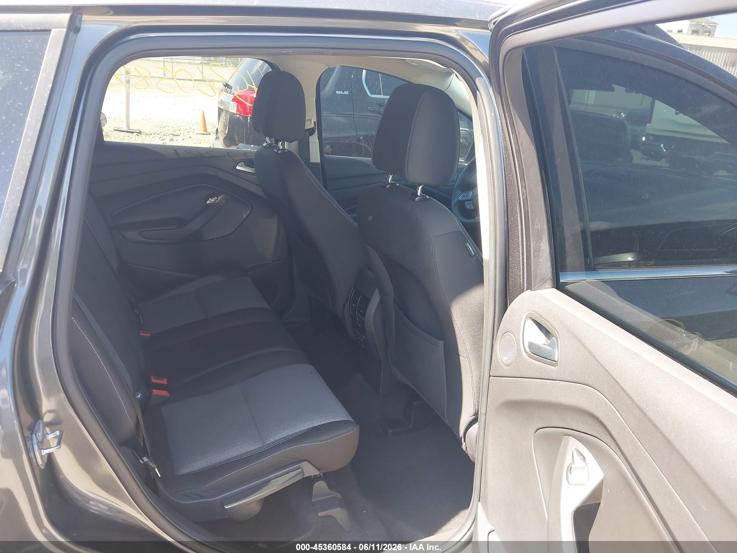 FORD ESCAPE image 8