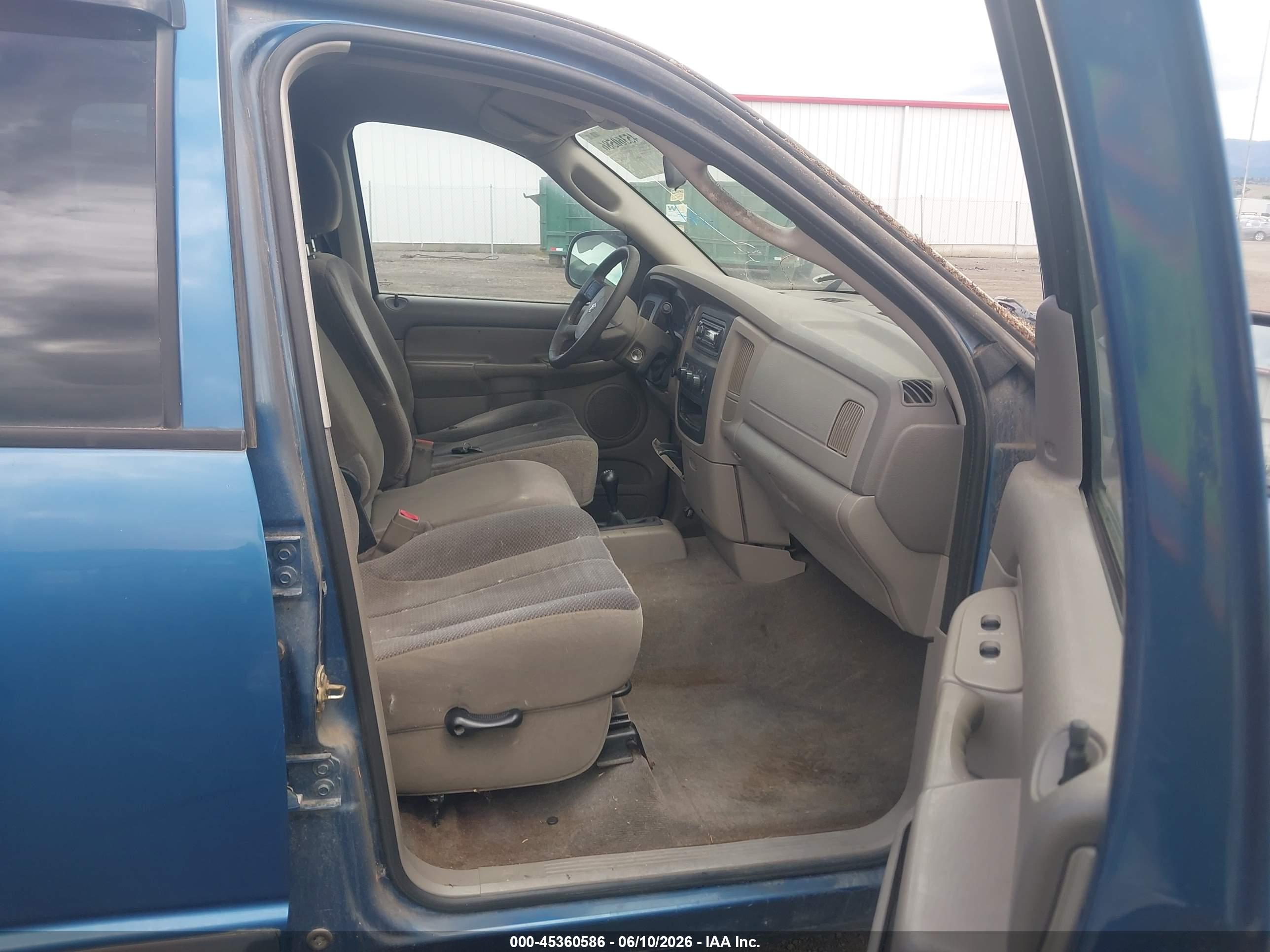 DODGE RAM image 5