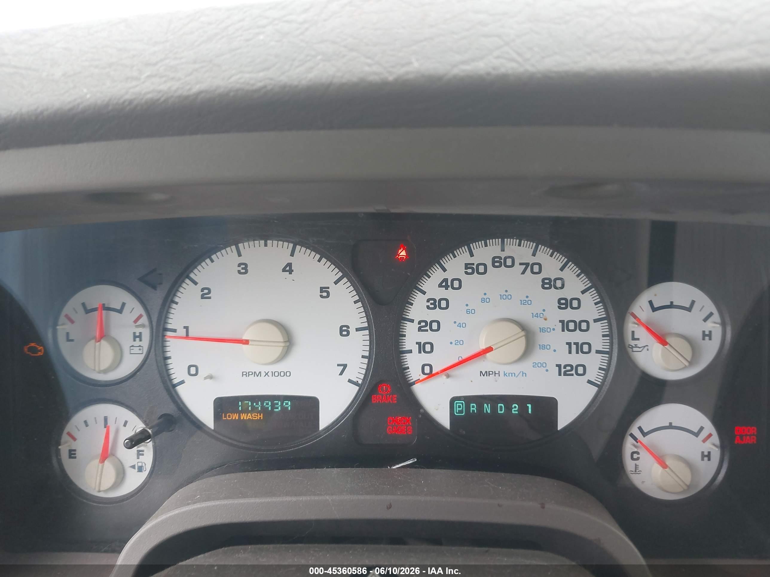 DODGE RAM image 7