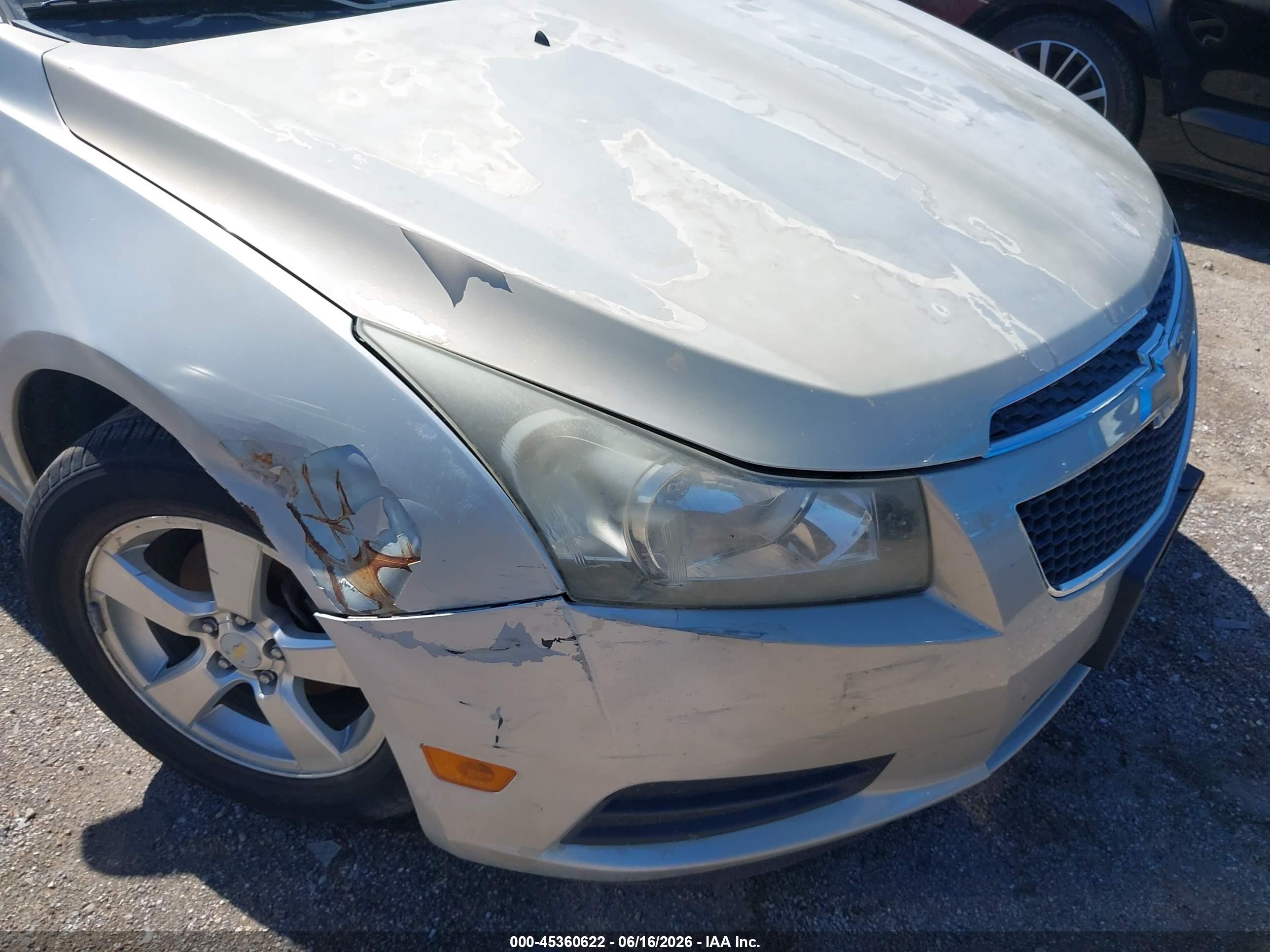 CHEVROLET CRUZE image 6