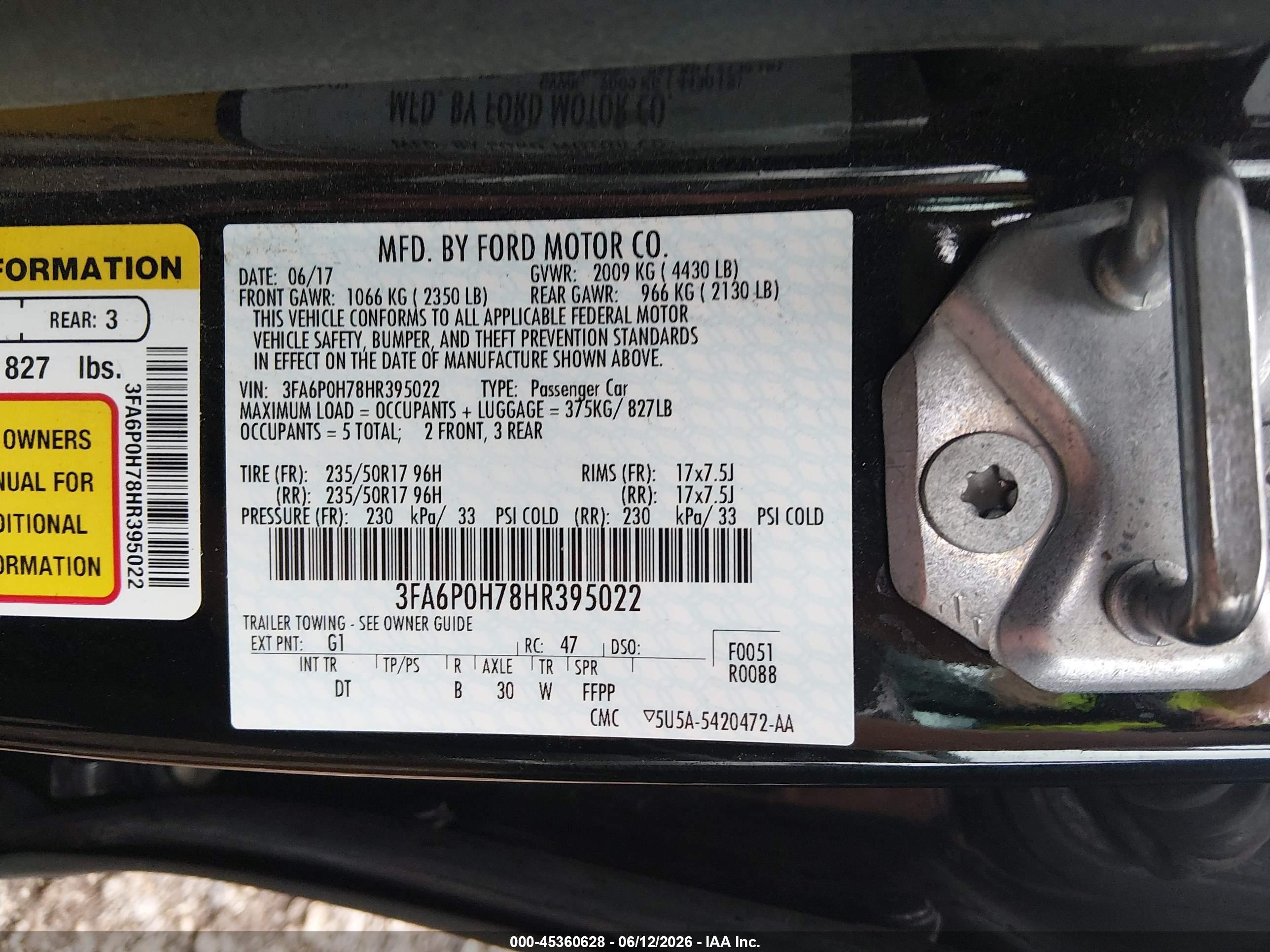 FORD FUSION image 9
