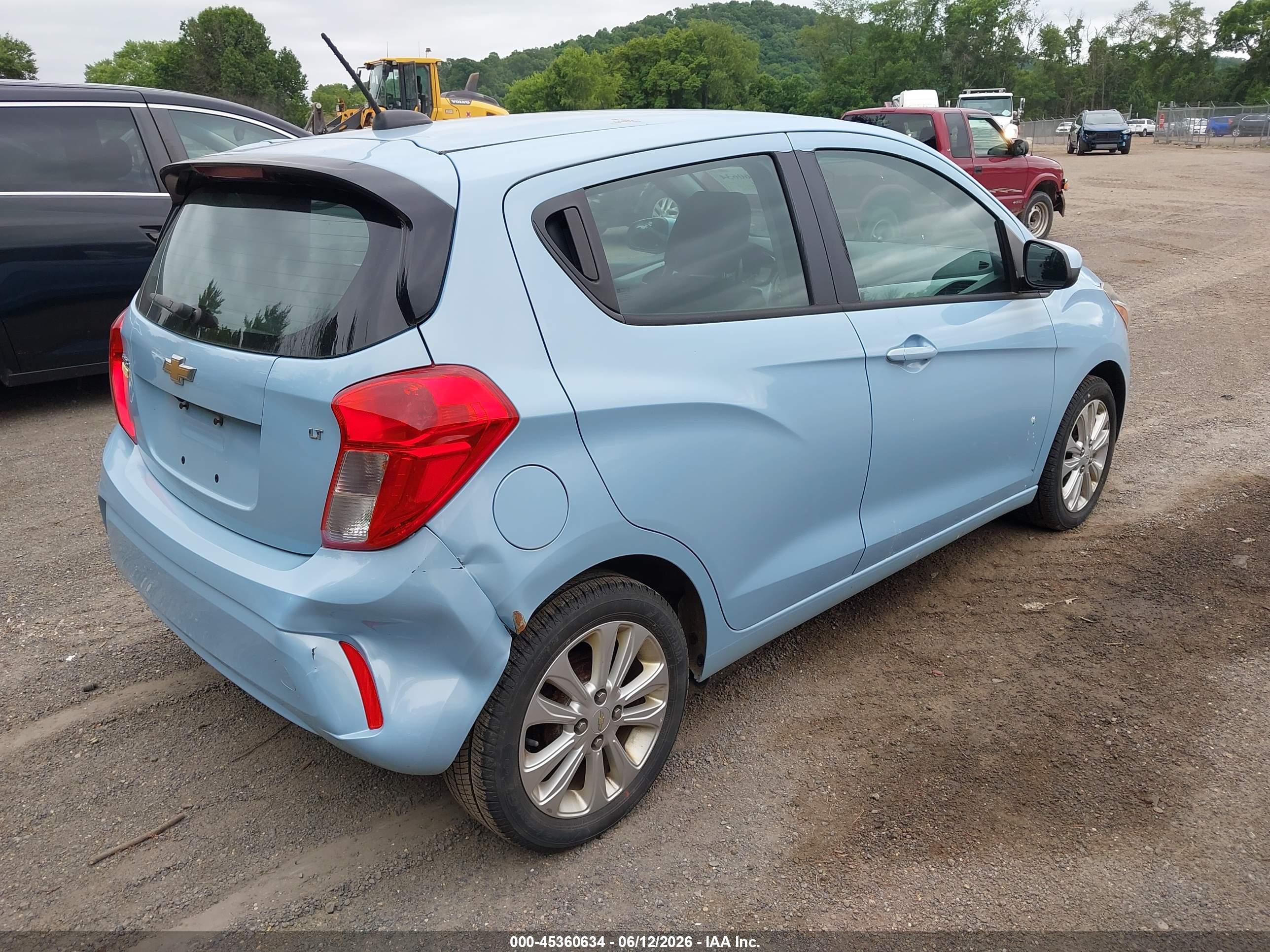 CHEVROLET SPARK image 4