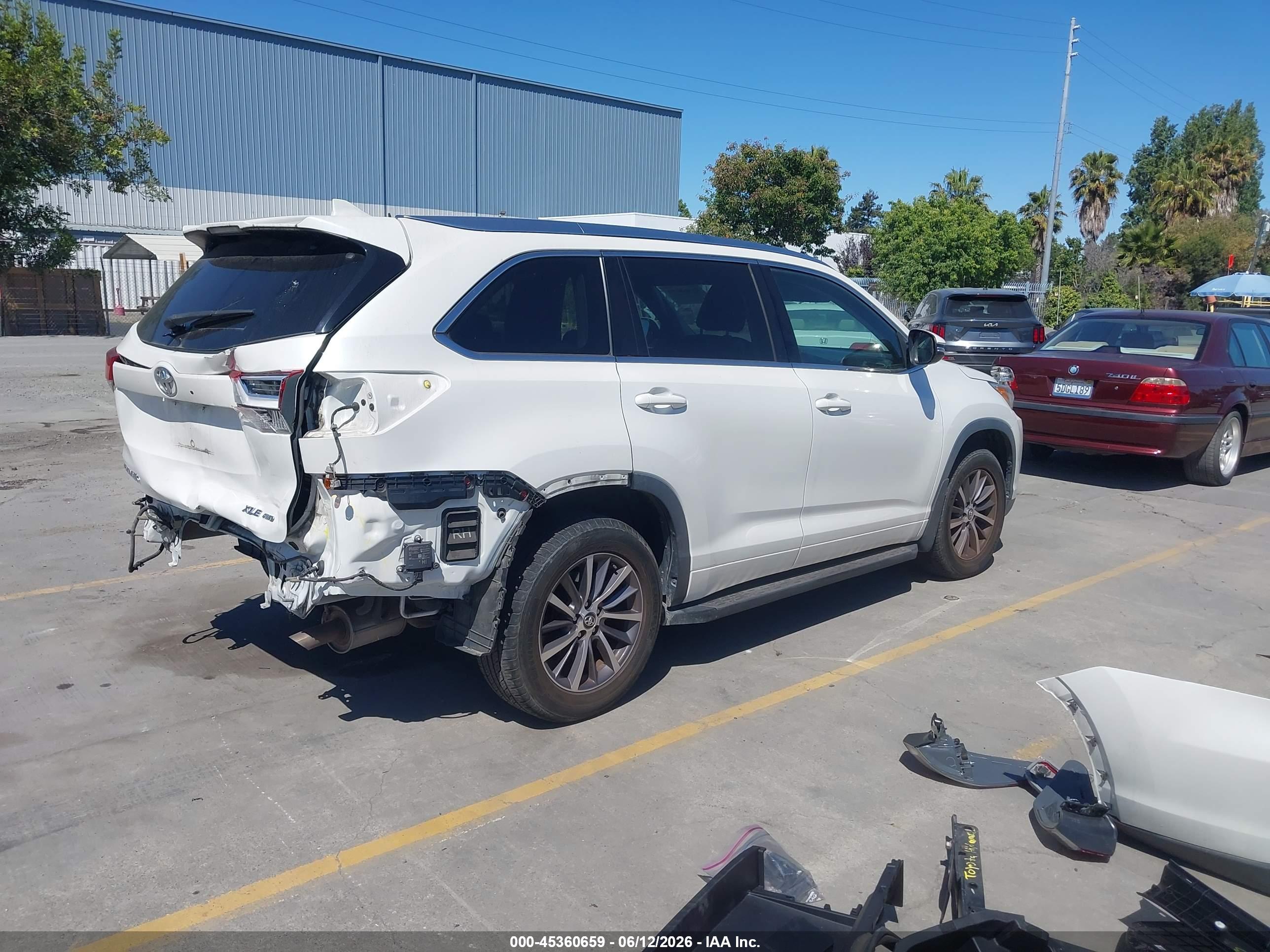 TOYOTA HIGHLANDER image 4