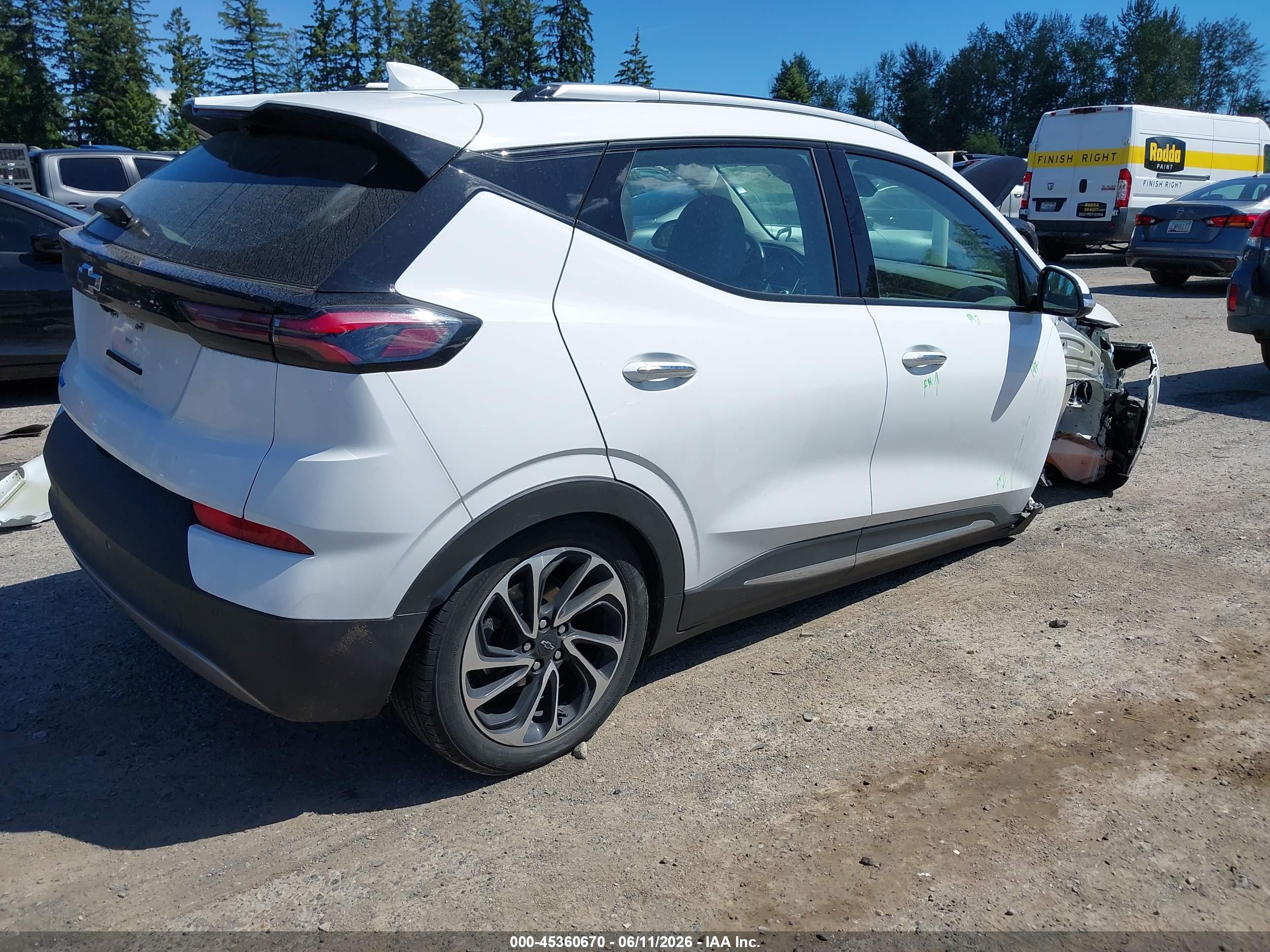 CHEVROLET BOLT image 4