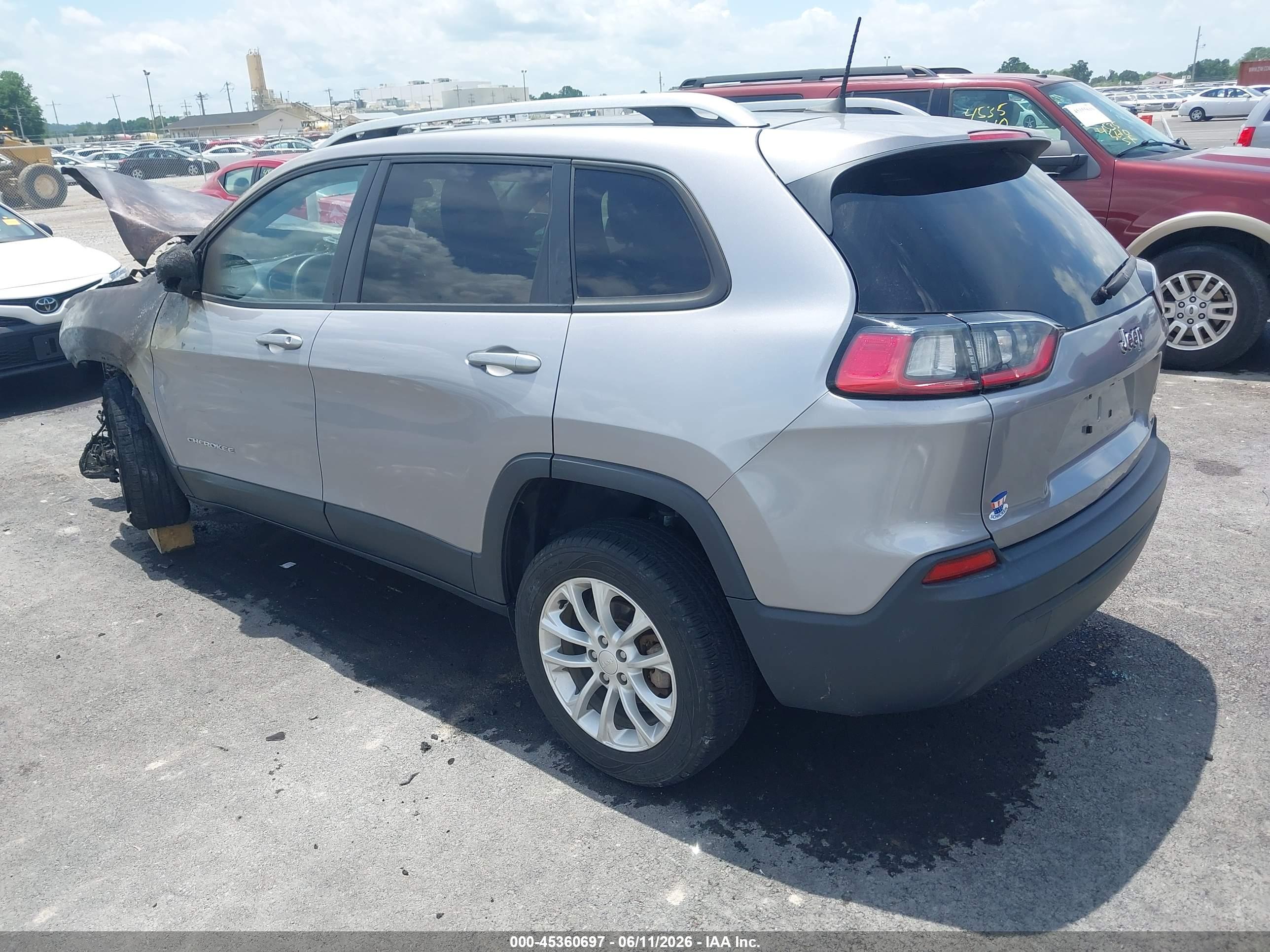 JEEP CHEROKEE image 3