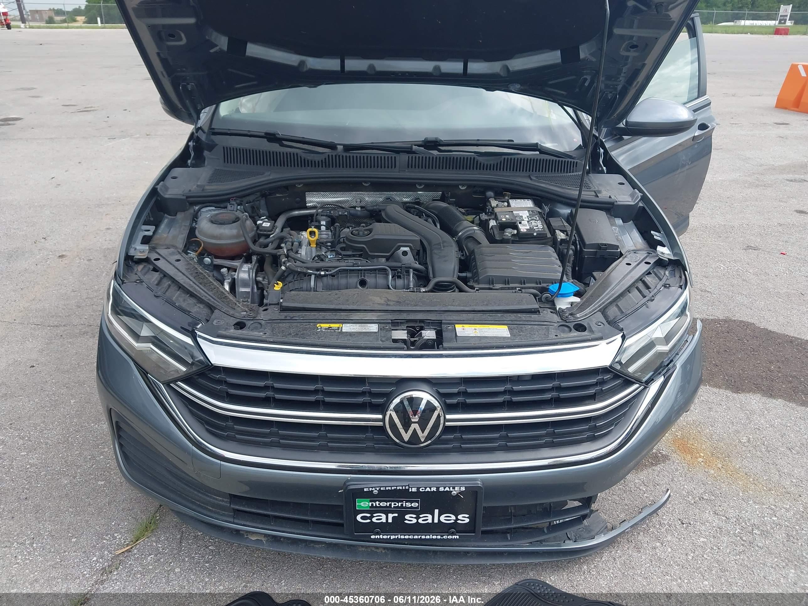VOLKSWAGEN JETTA image 10