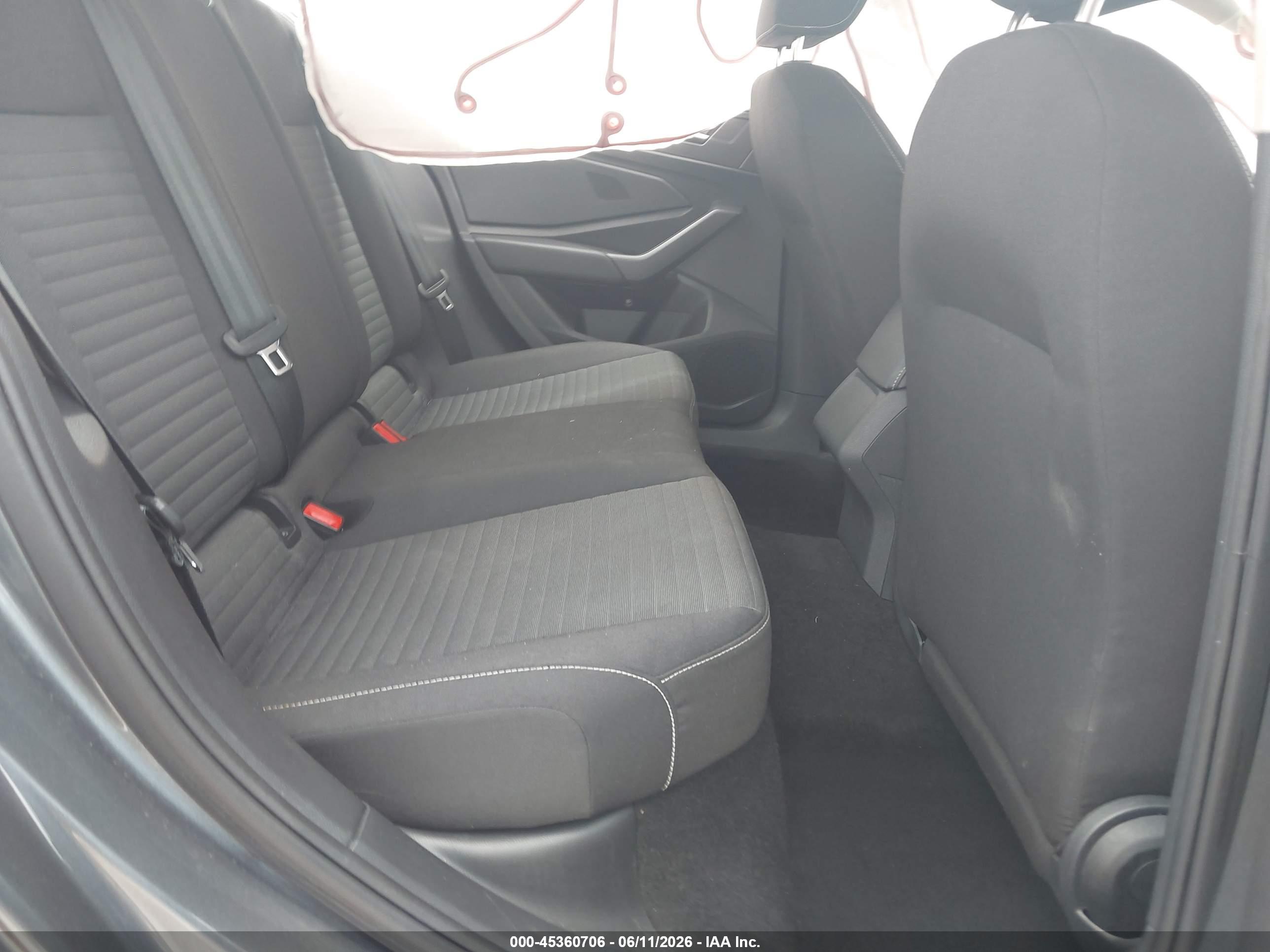 VOLKSWAGEN JETTA image 8