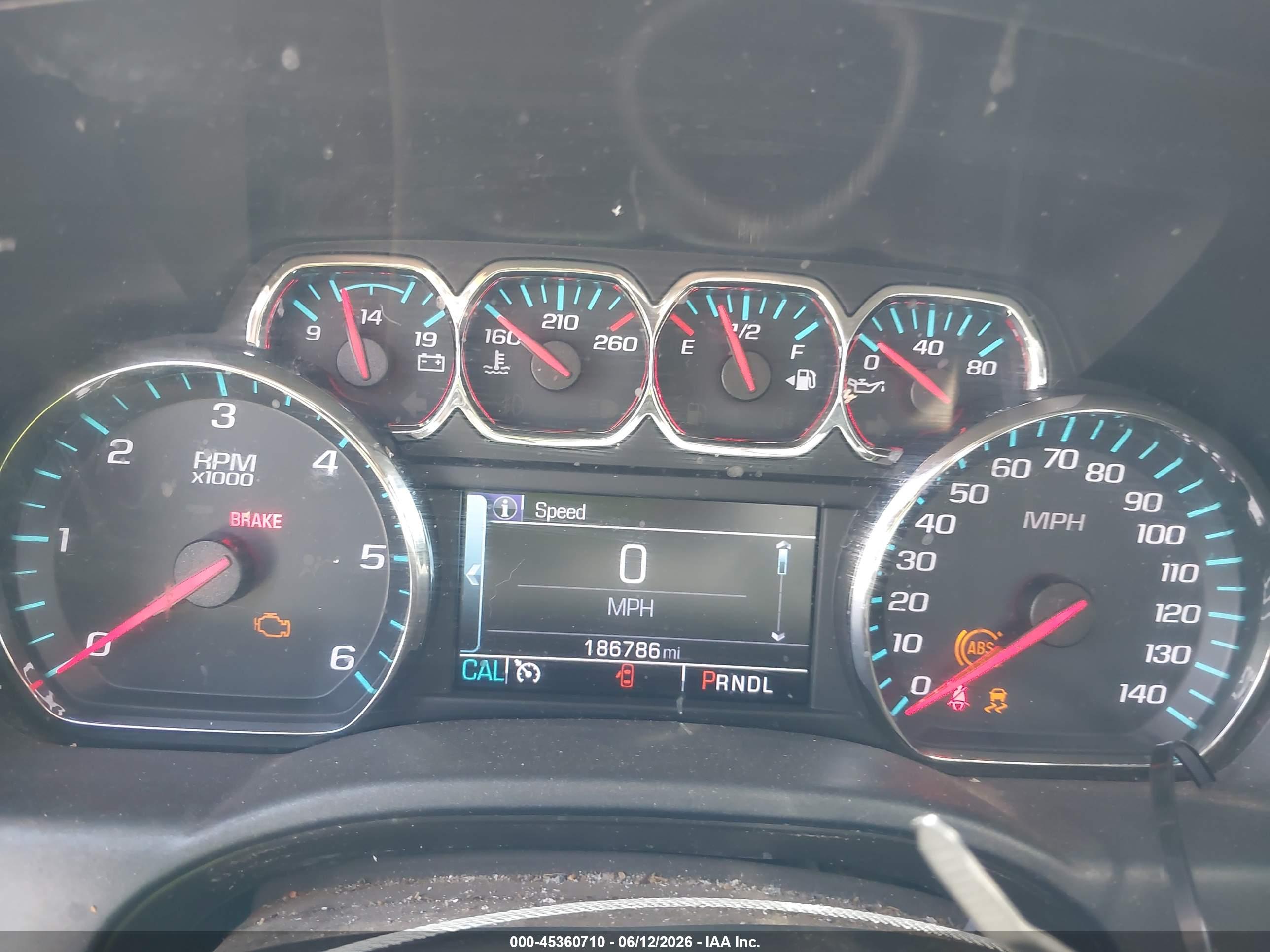CHEVROLET SILVERADO image 7