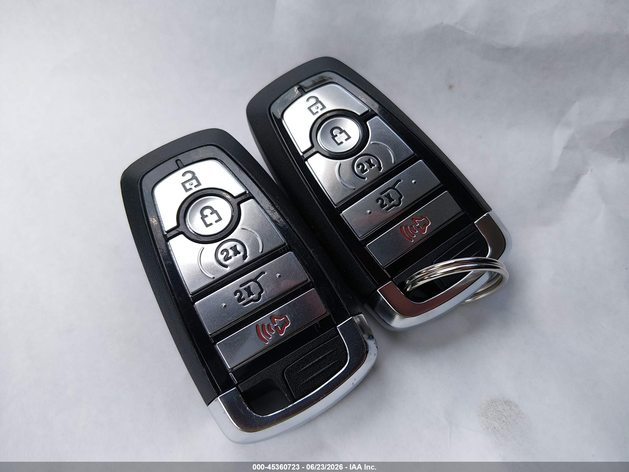 FORD EXPLORER image 11