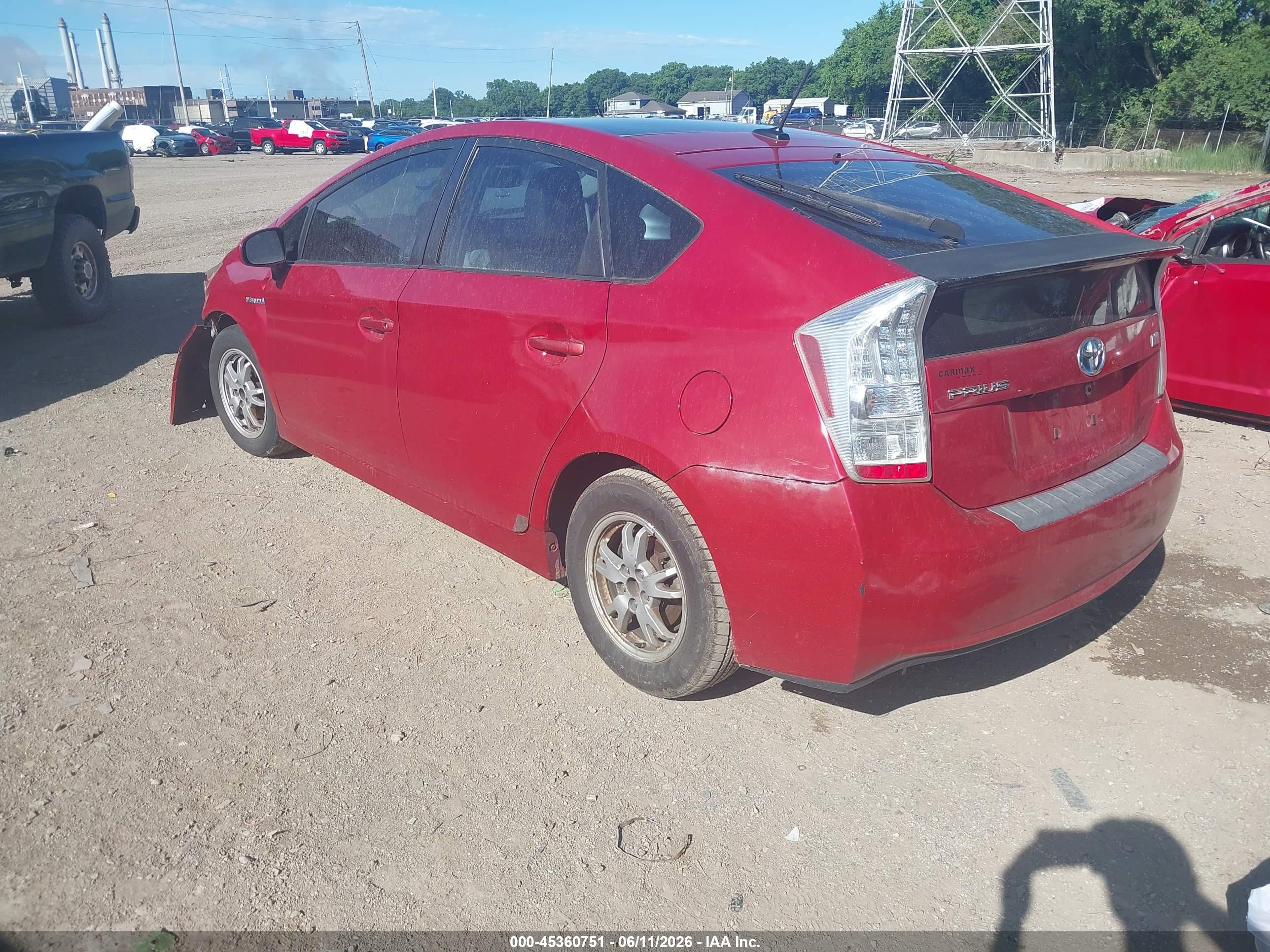 TOYOTA PRIUS image 3
