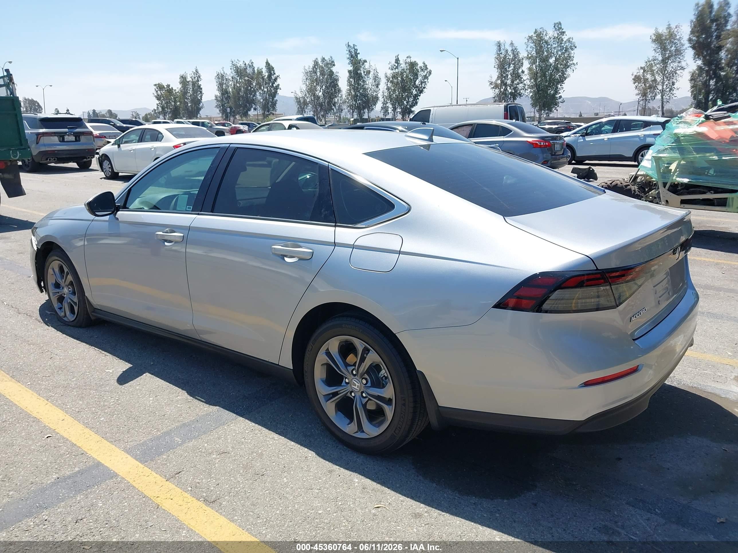 HONDA ACCORD image 3