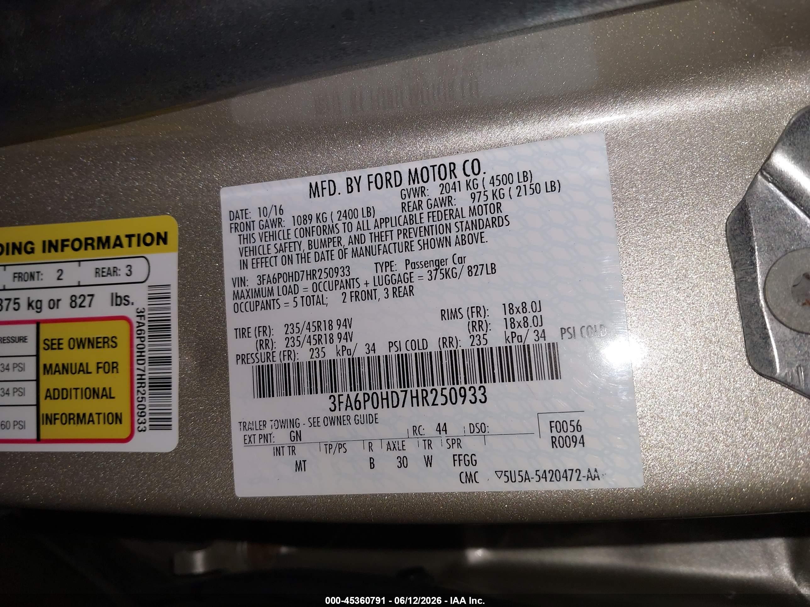 FORD FUSION image 9