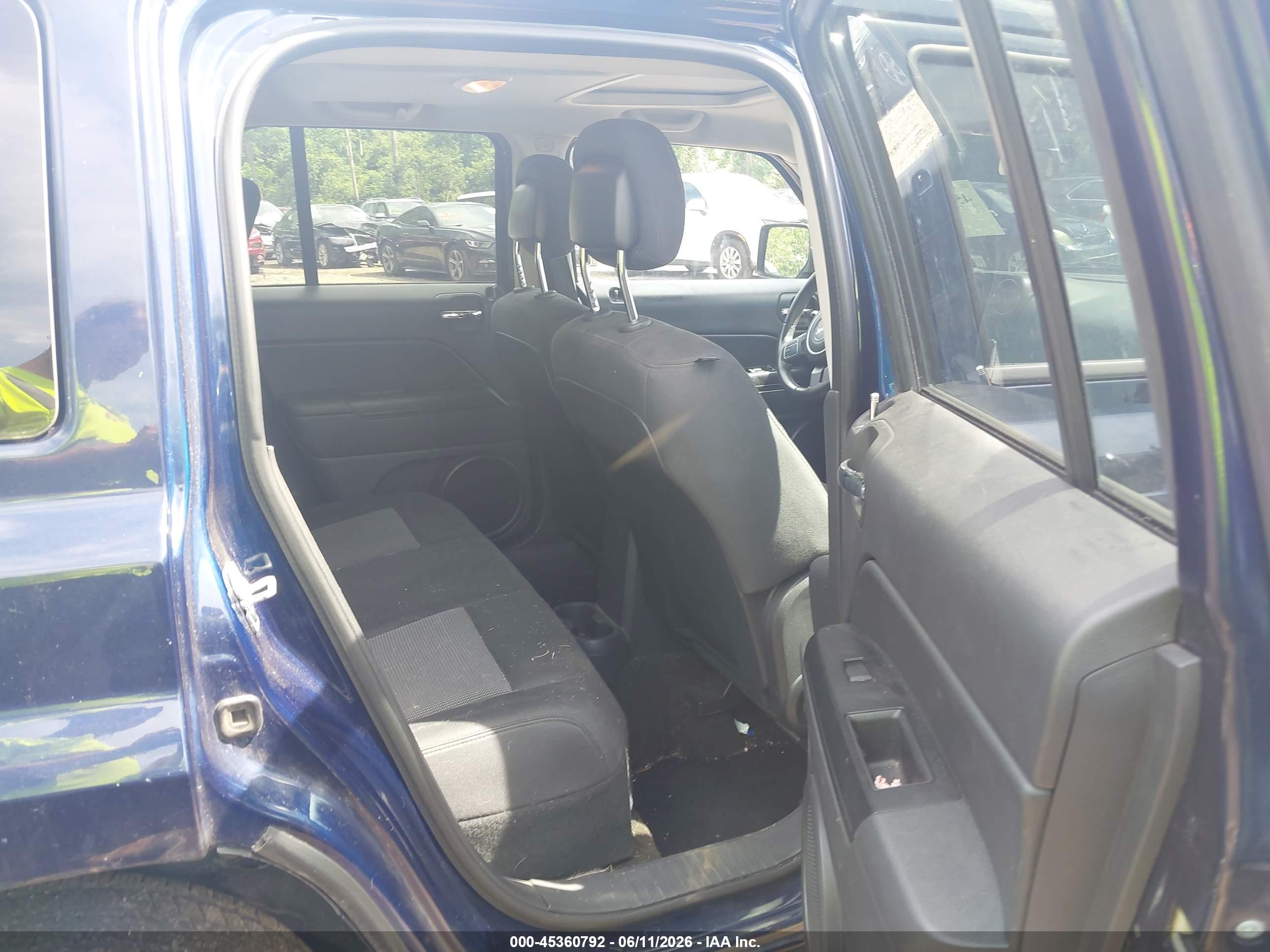 JEEP PATRIOT image 8
