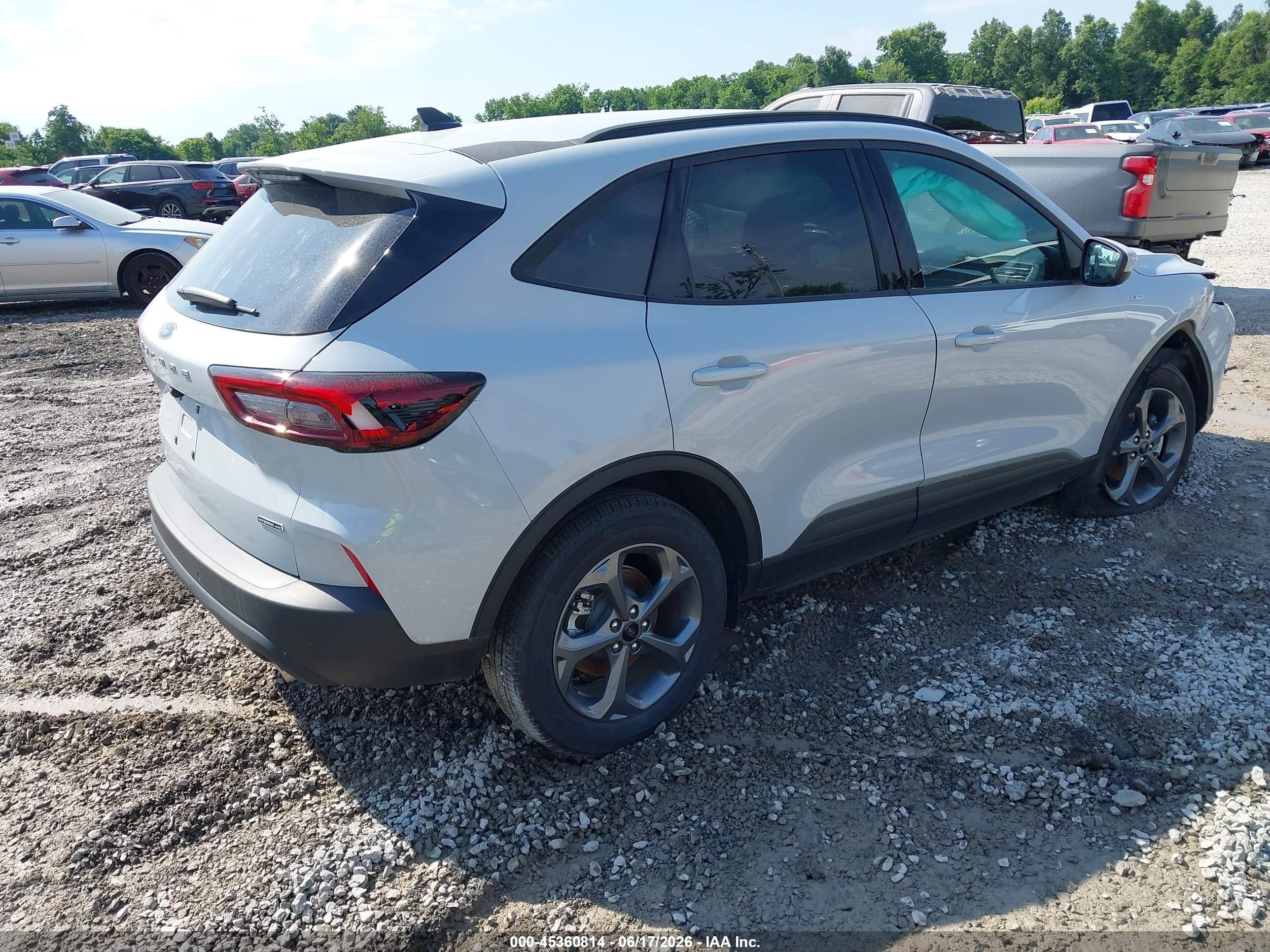 FORD ESCAPE image 4