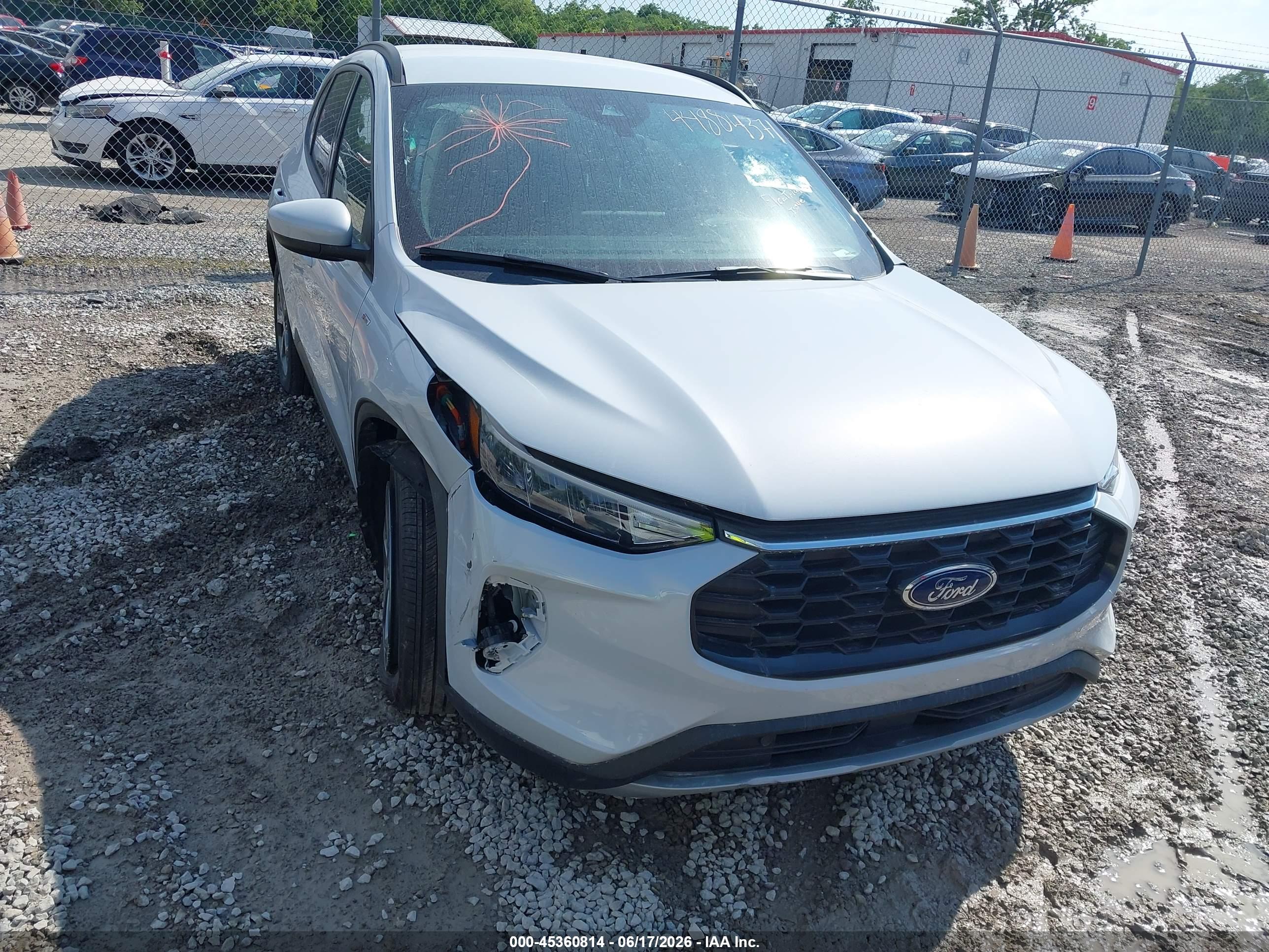 FORD ESCAPE image 6