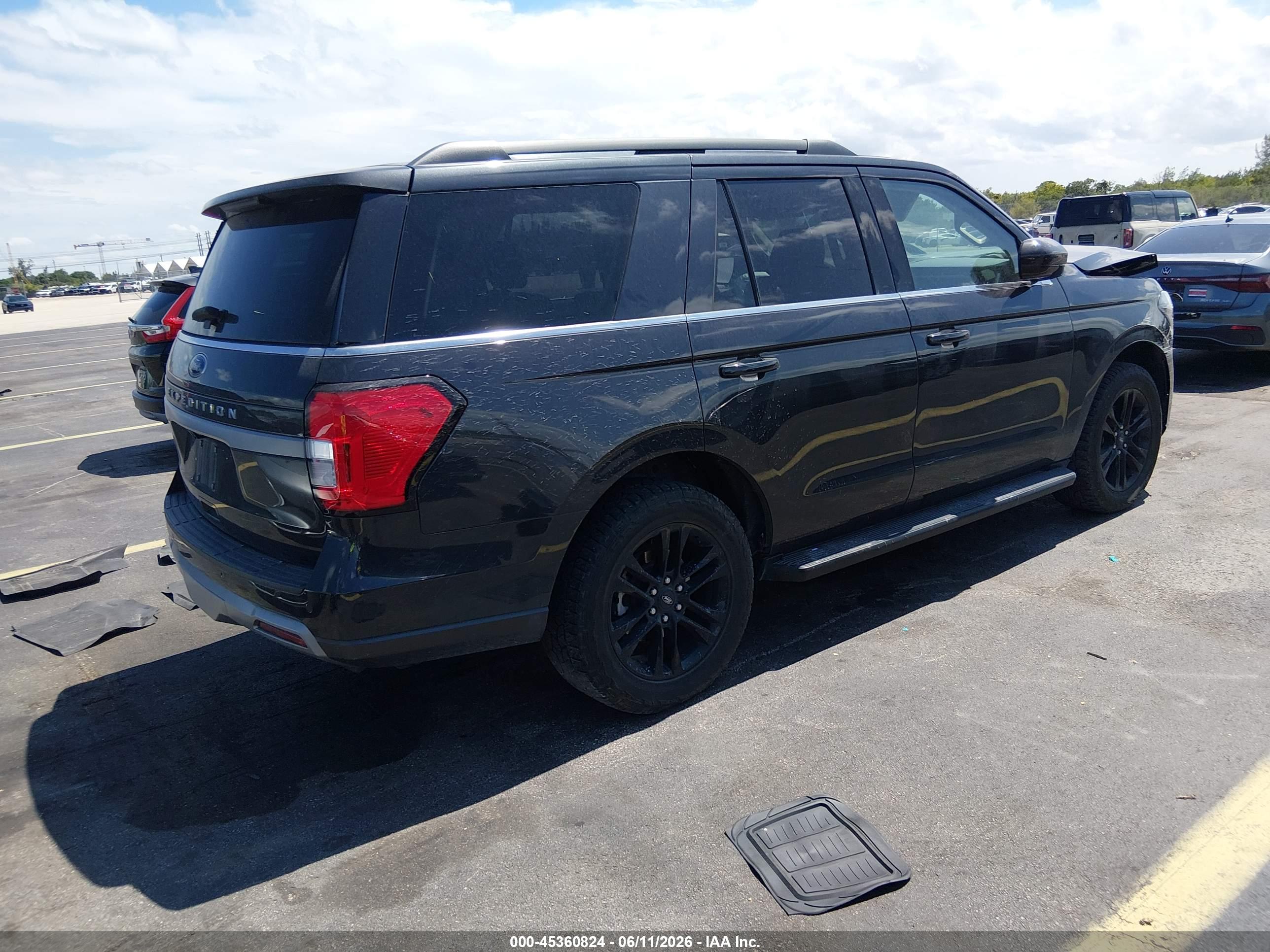 FORD EXPEDITION image 4
