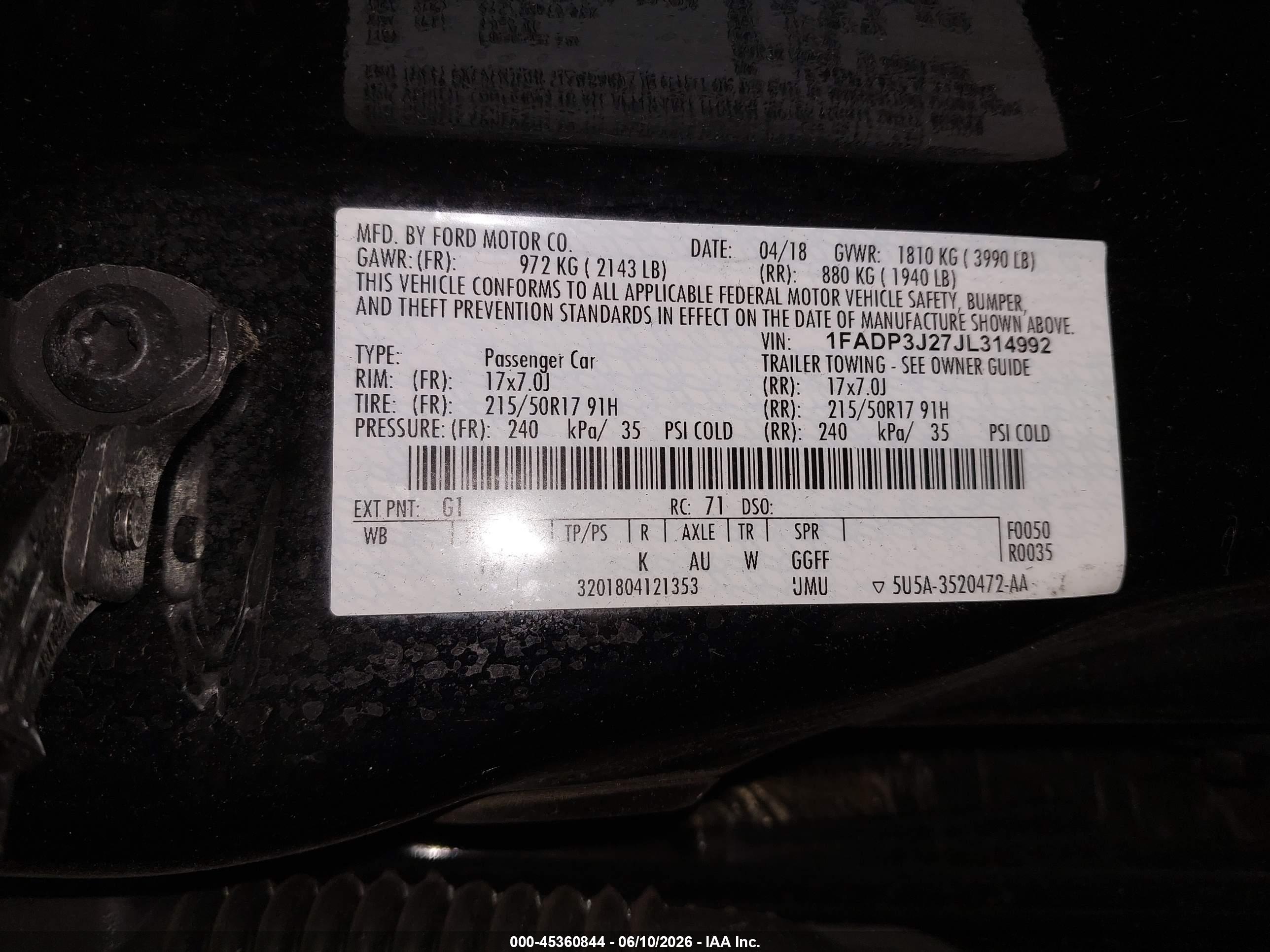 FORD FOCUS image 9