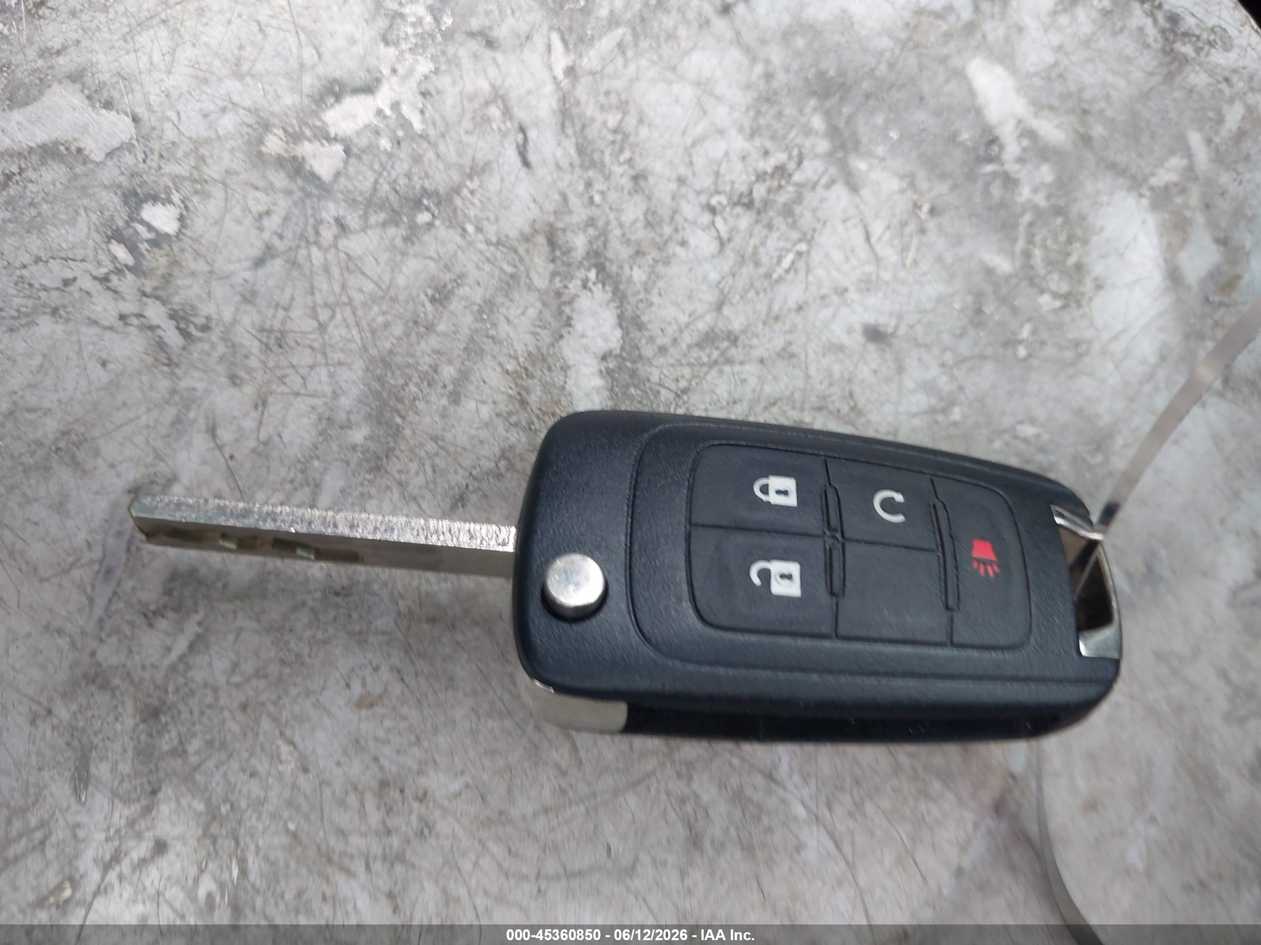 CHEVROLET EQUINOX image 11
