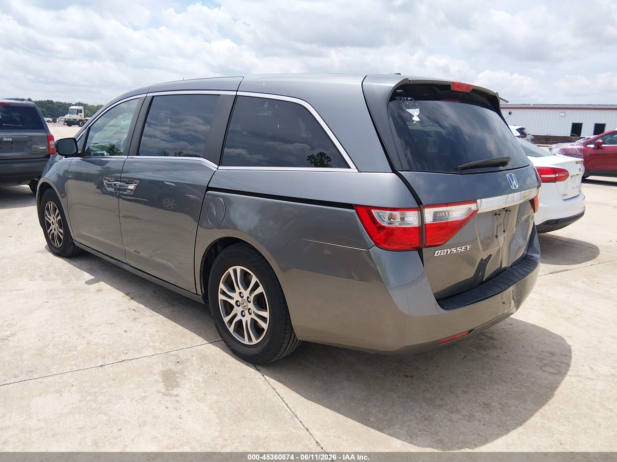 HONDA ODYSSEY image 3