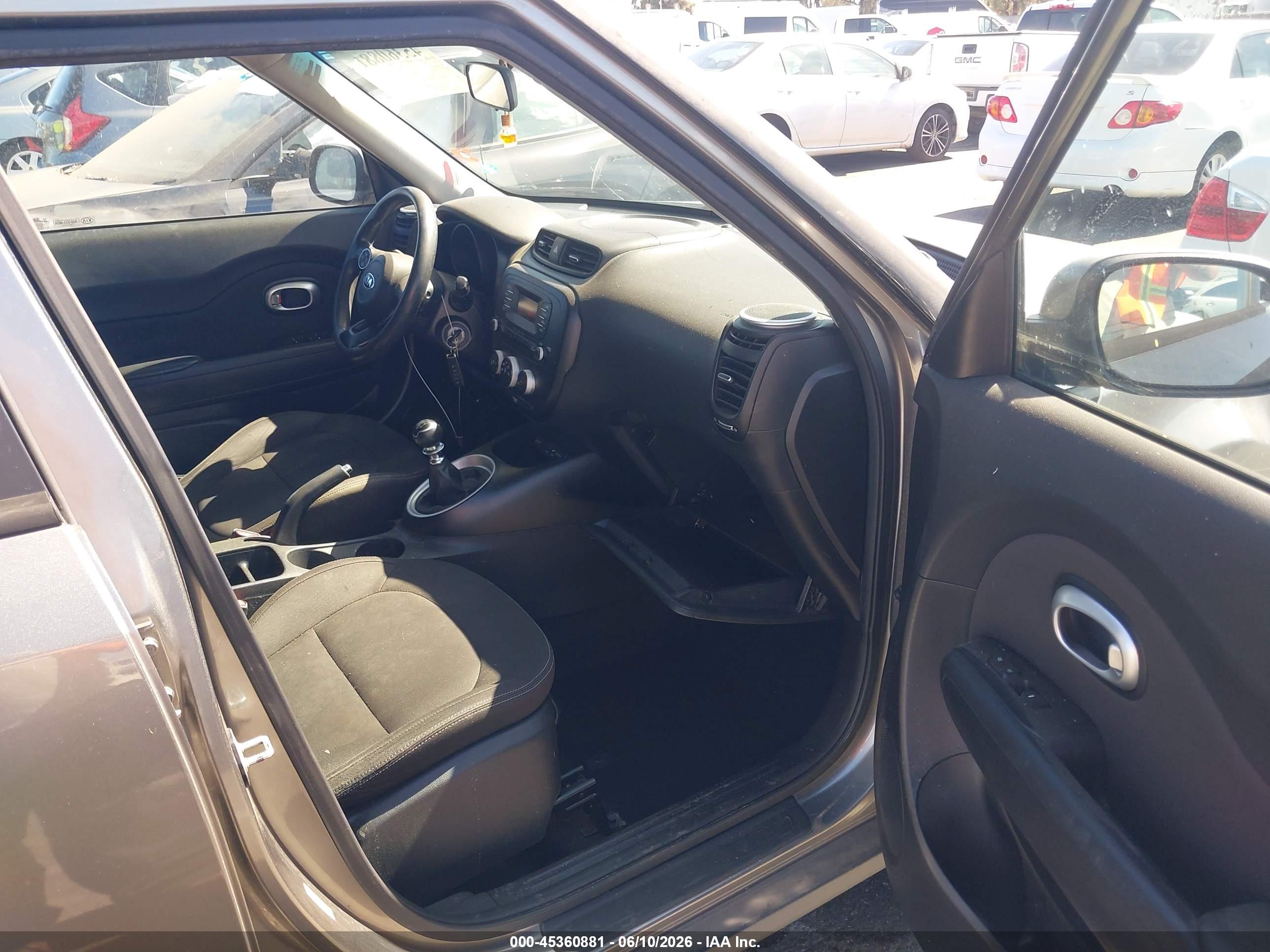 KIA SOUL image 5