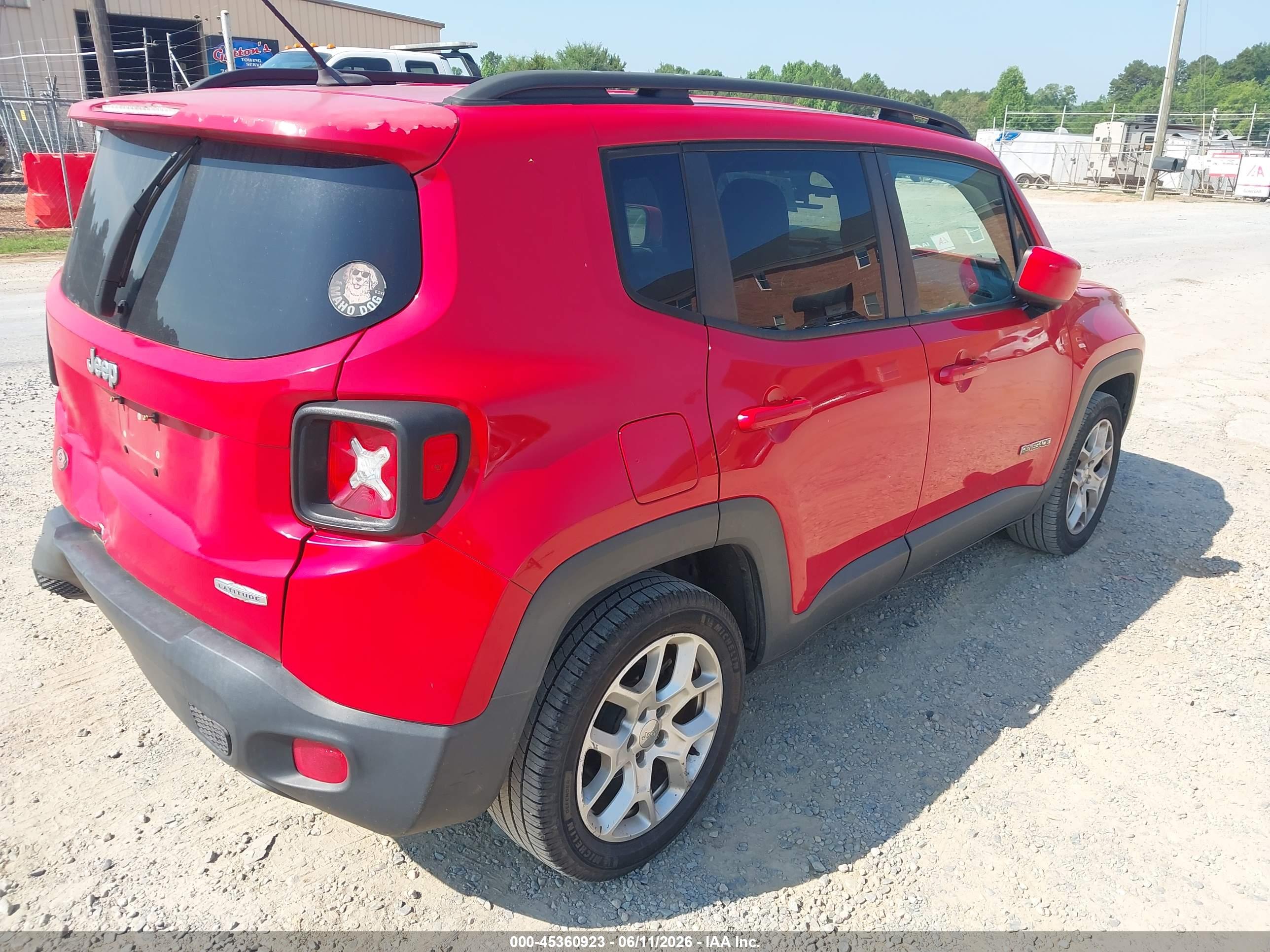 JEEP RENEGADE image 4