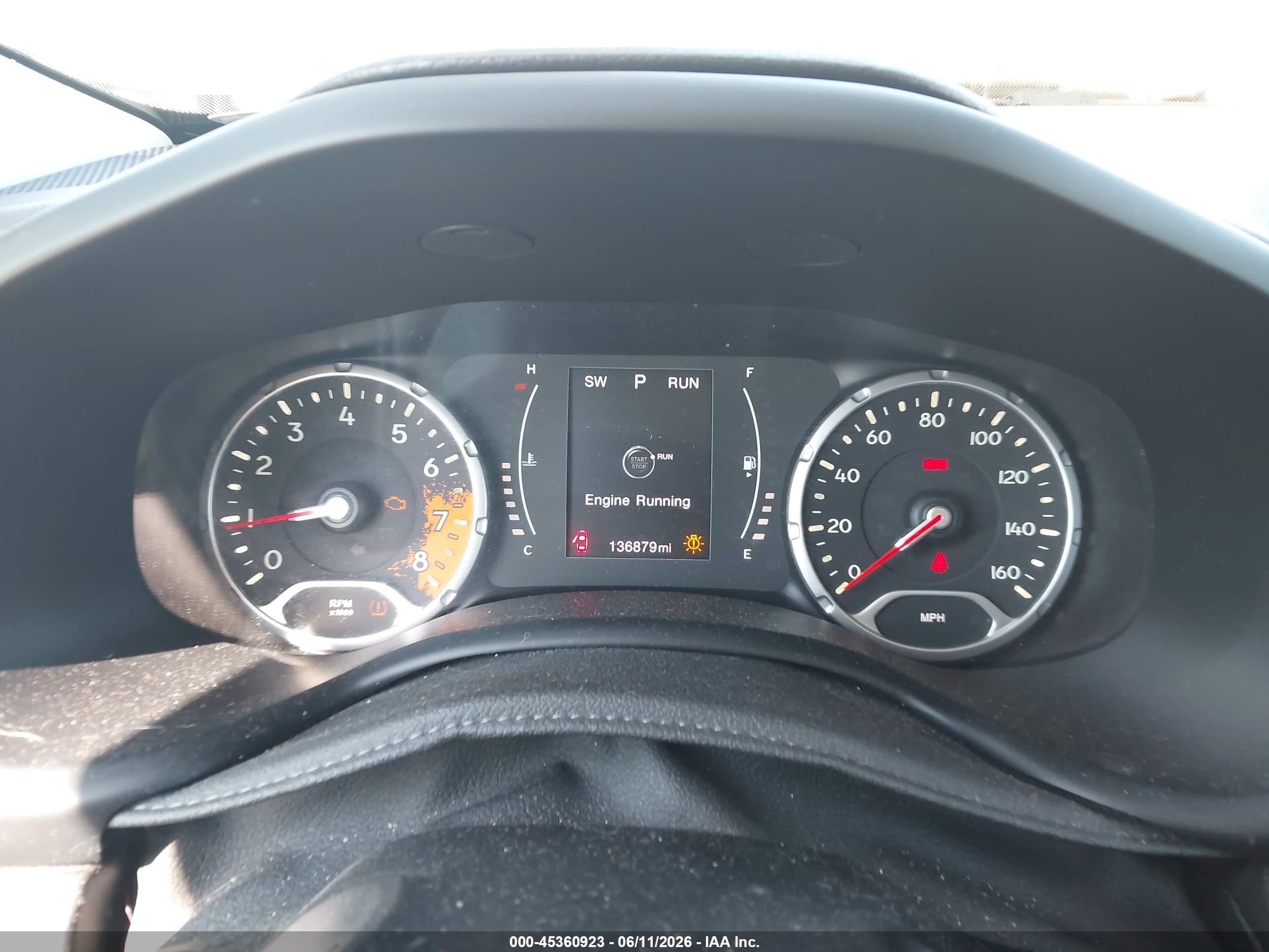 JEEP RENEGADE image 7